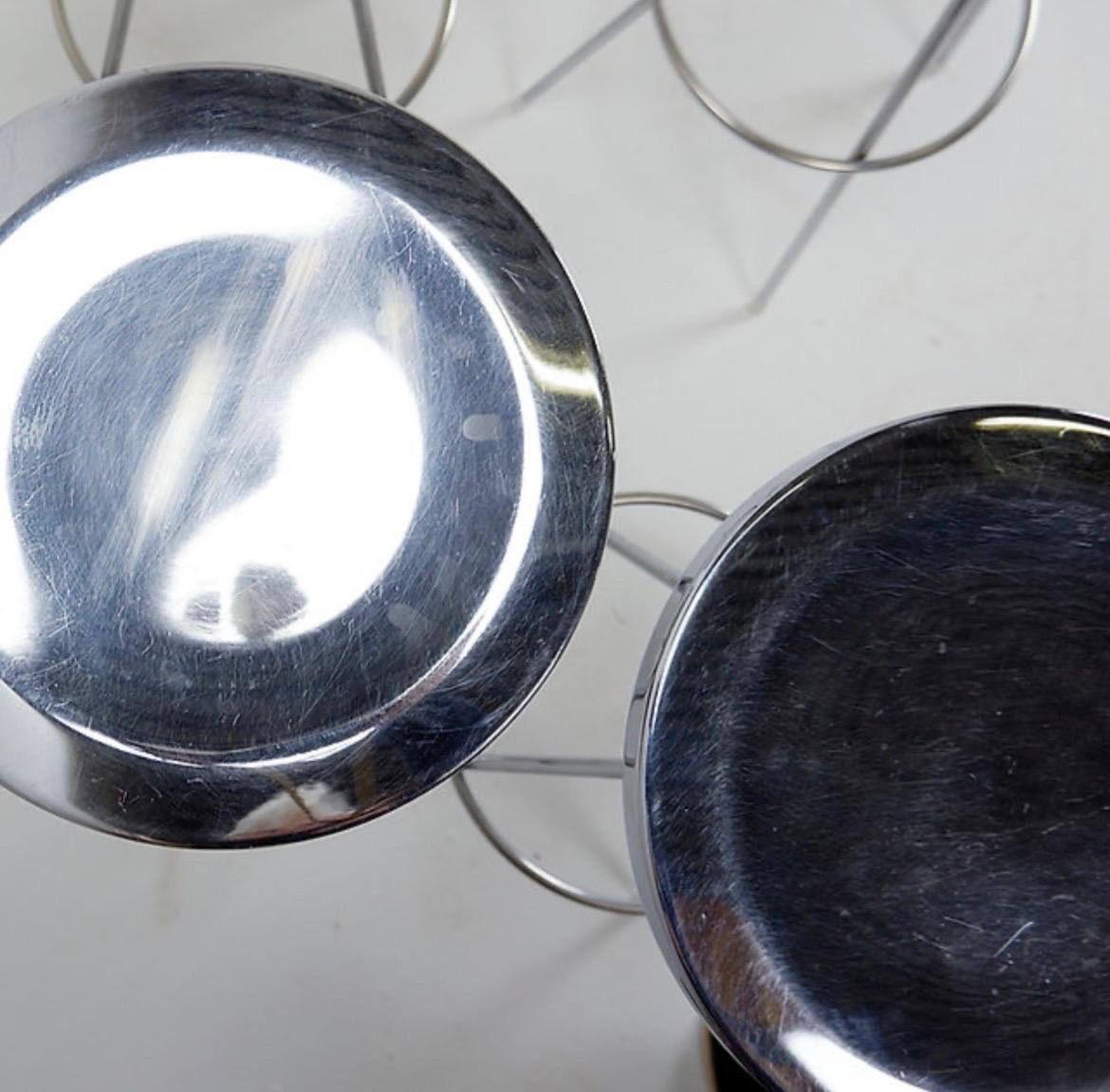 Set of 4 vintage chrome bar stools - 1970s For Sale 3