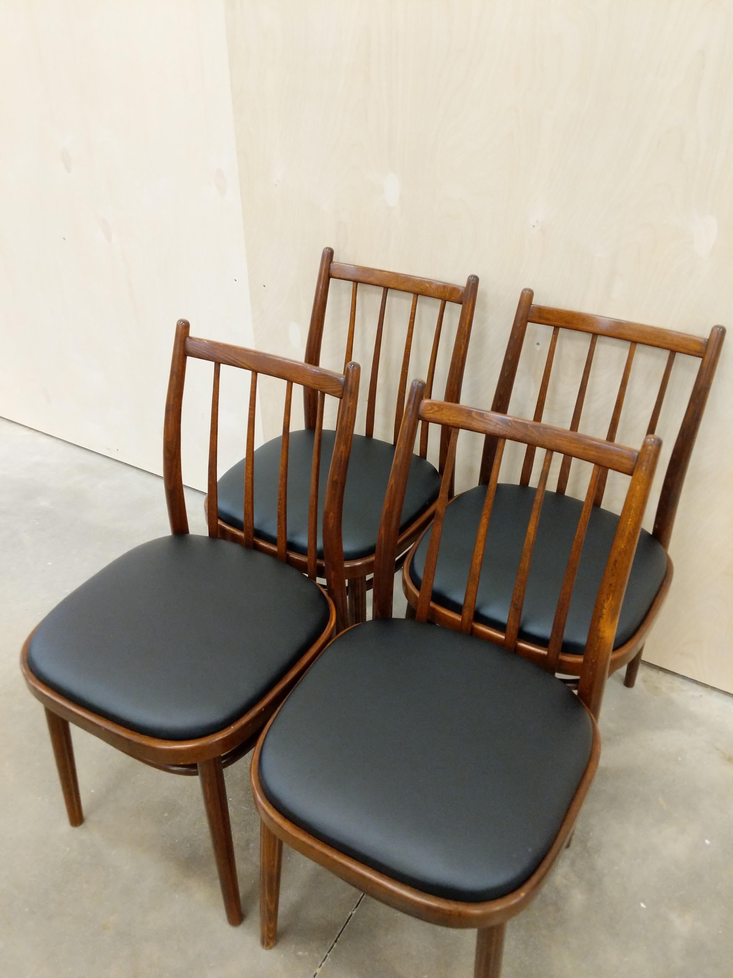 Wood Set of 4 Vintage Czech Dining Chairs