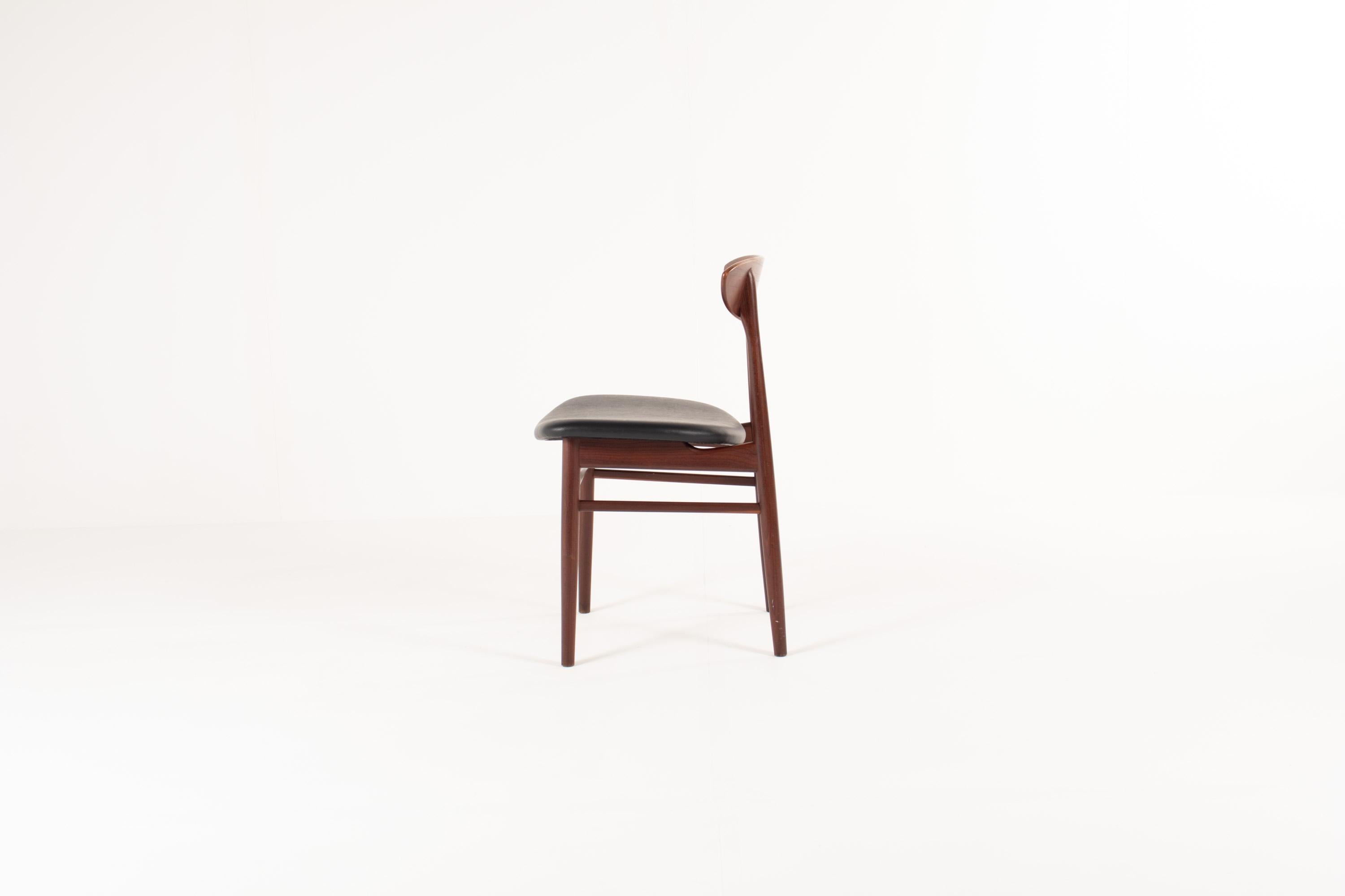 Set of 4 Vintage Danish Teak Dining Chairs, Mid-Century Modern Design, 1960s im Angebot 4