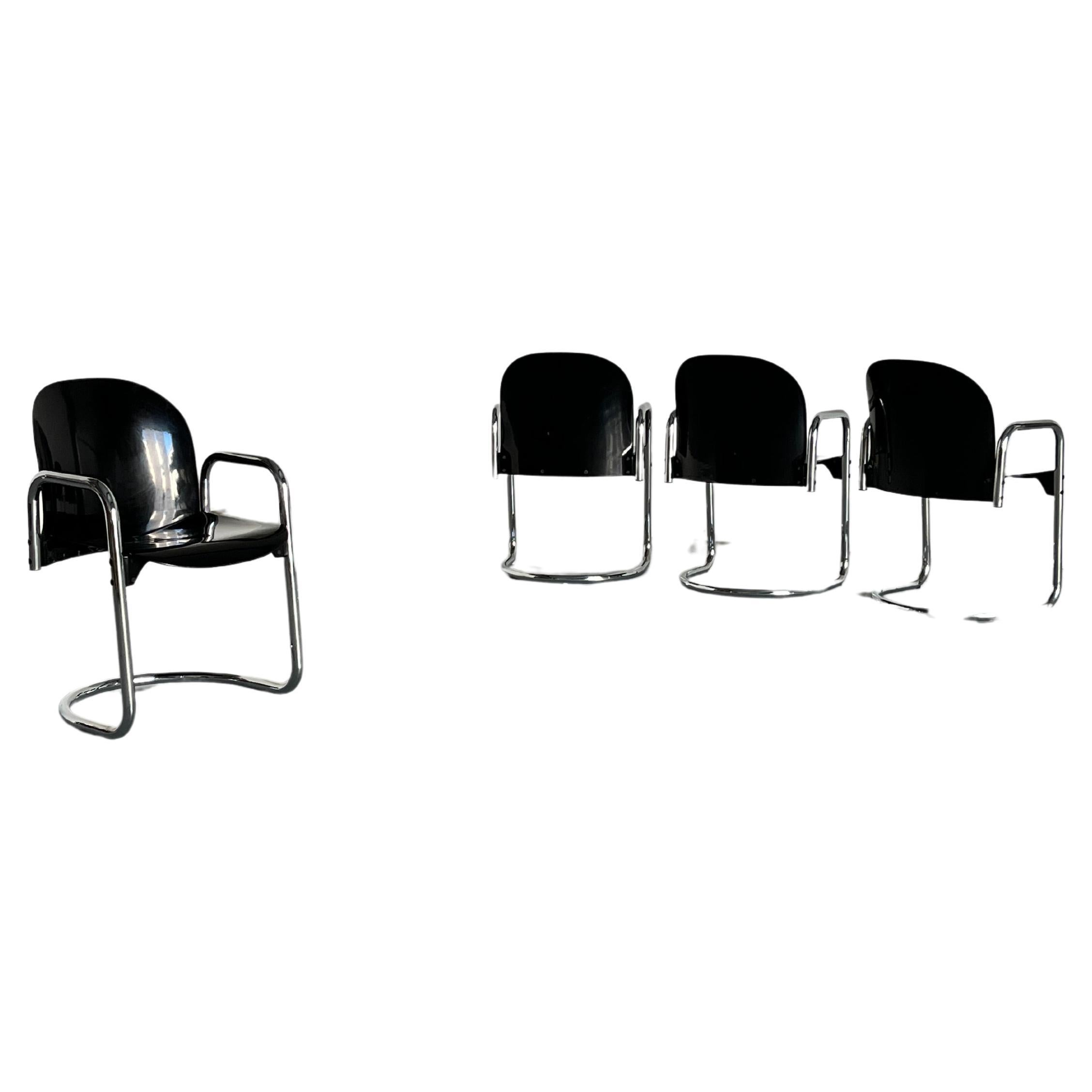 Ensemble de 4 chaises « Dialogo » vintage d'Afra et Tobia Scarpa pour B&B Italia, 1970