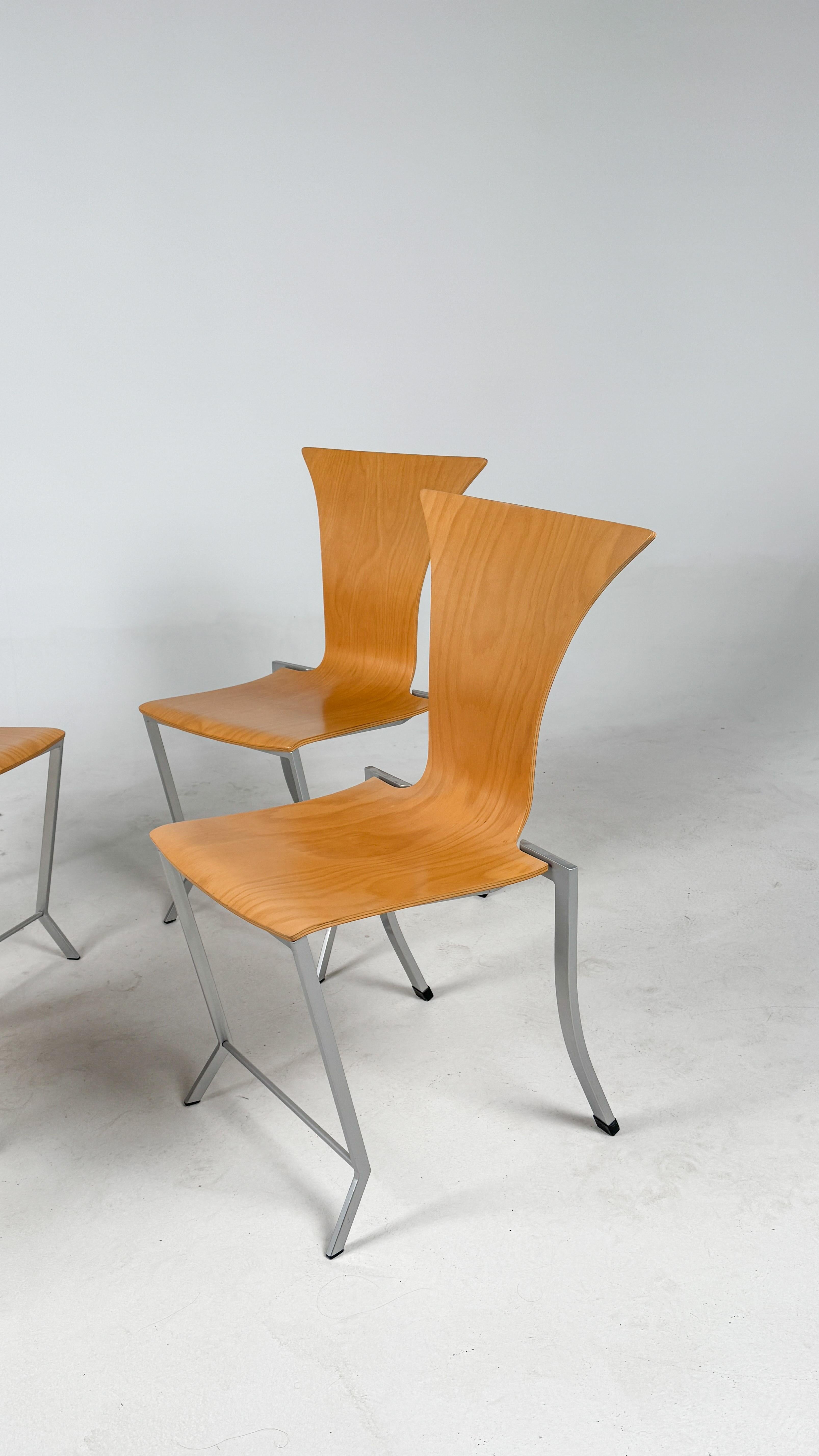 Ensemble de 4 chaises de salle à manger vintage Karl Friedrich Forster KFF Bon état - En vente à Београд, RS
