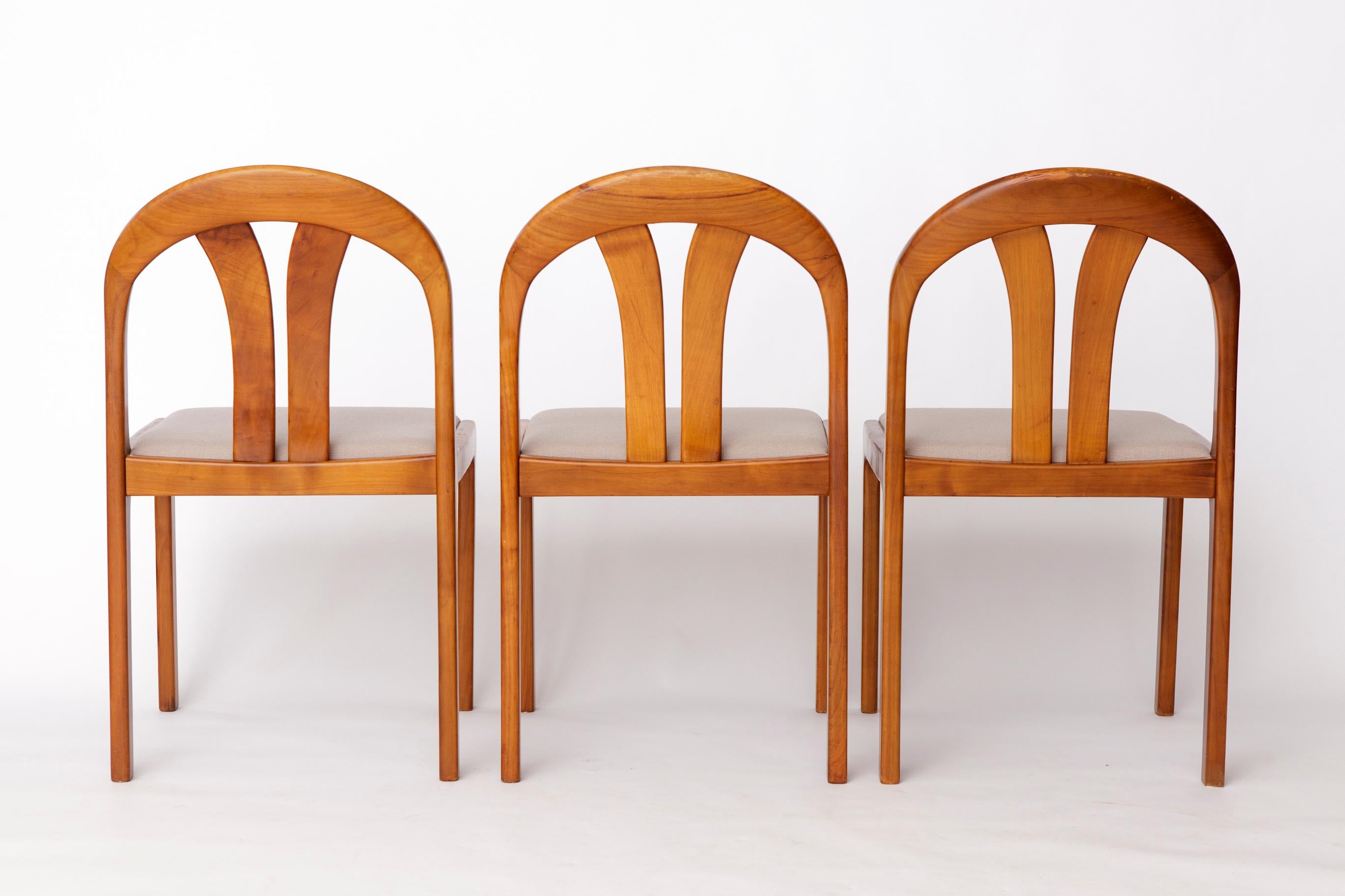 Ensemble de 4 chaises de salle à manger Vintage By par Lübke - Allemagne 1970 - Bois de cerisier Bon état - En vente à Hannover, DE