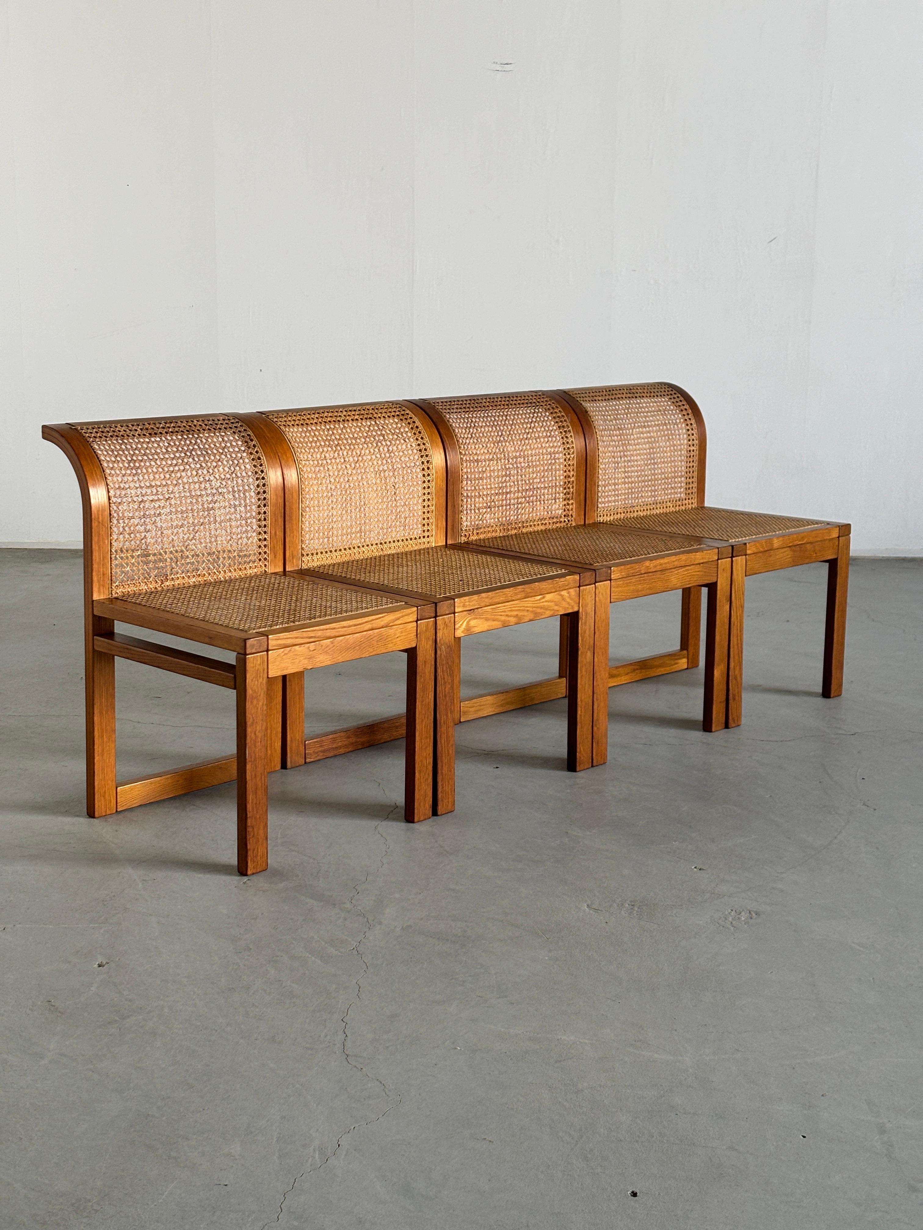 Set of 4 Vintage Dining Chairs by Luigi Massoni for Fratelli Boffi, 1970s Italy In Good Condition For Sale In Zagreb, HR