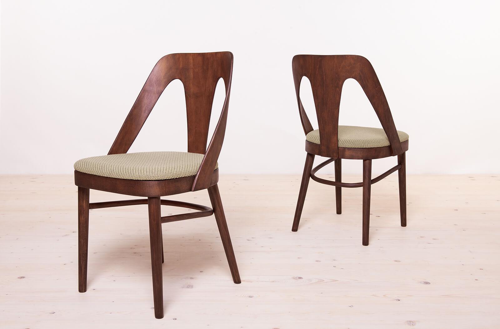 Set of 4 Vintage Dining Chairs in Sage Green Fabric by Kvadrat, FAMEG Radomsko In Good Condition In Wrocław, Poland