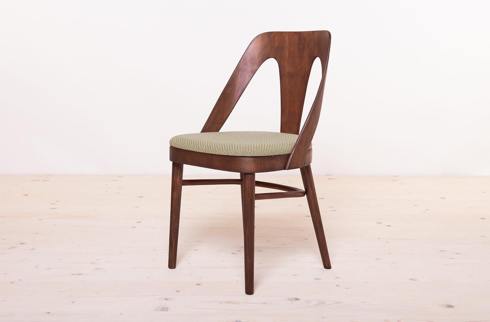 Set of 4 Vintage Dining Chairs in Sage Green Fabric by Kvadrat, FAMEG Radomsko 2