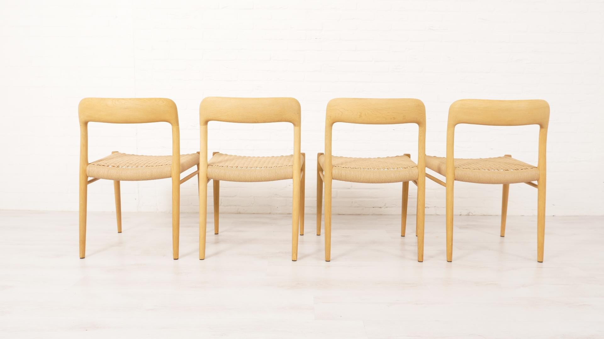 Danish Set of 4 vintage dining chairs  Niels Otto Møller  Model 75  Papercord Oak For Sale