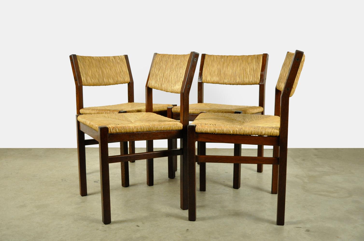 Dutch Set of 4 vintage dining chairs with reed seat by Pastoe, 1970s Netherlands For Sale