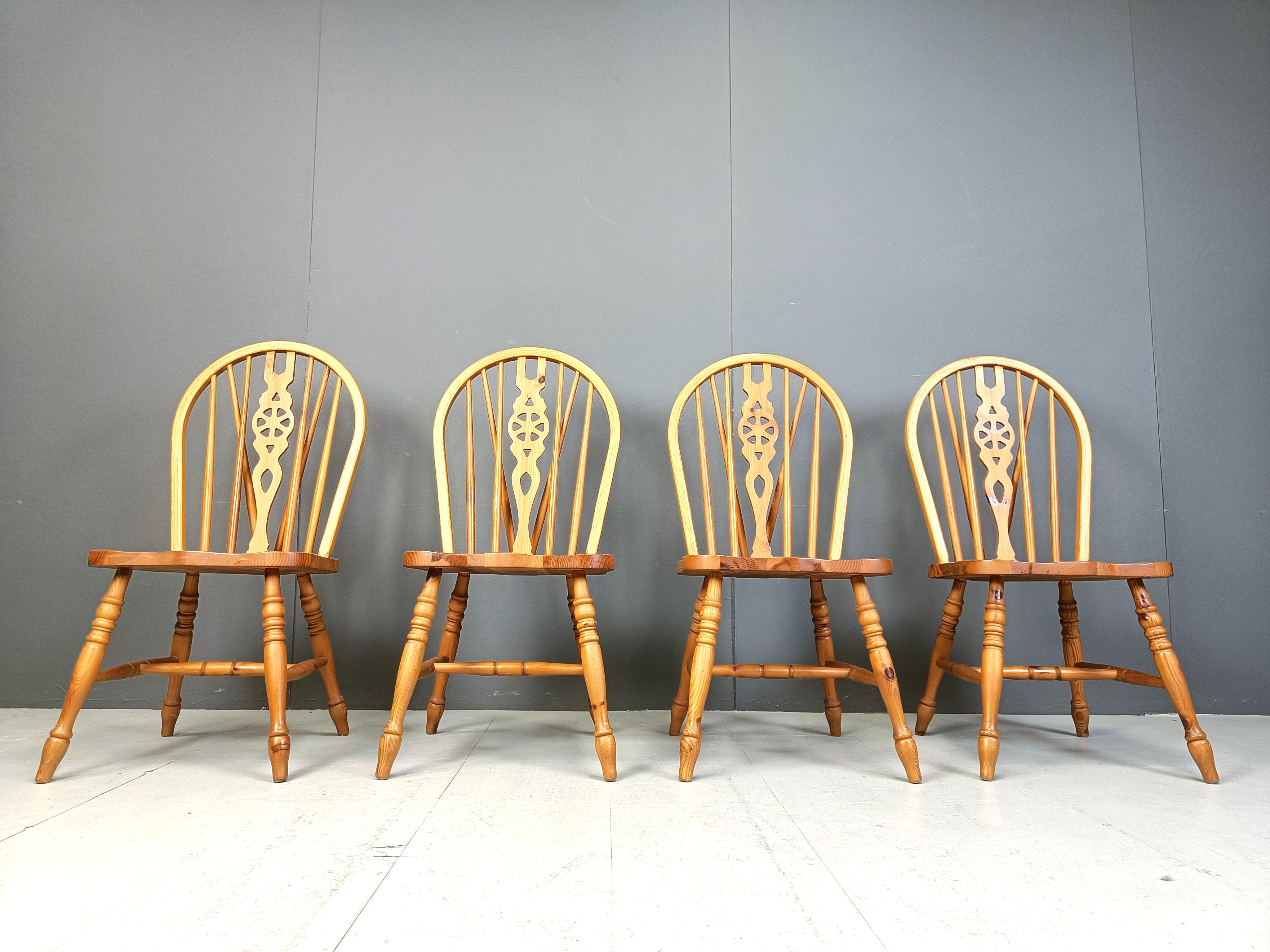 Set de 4 Vintage  Sillas de comedor Ercol , años 50 Británico en venta