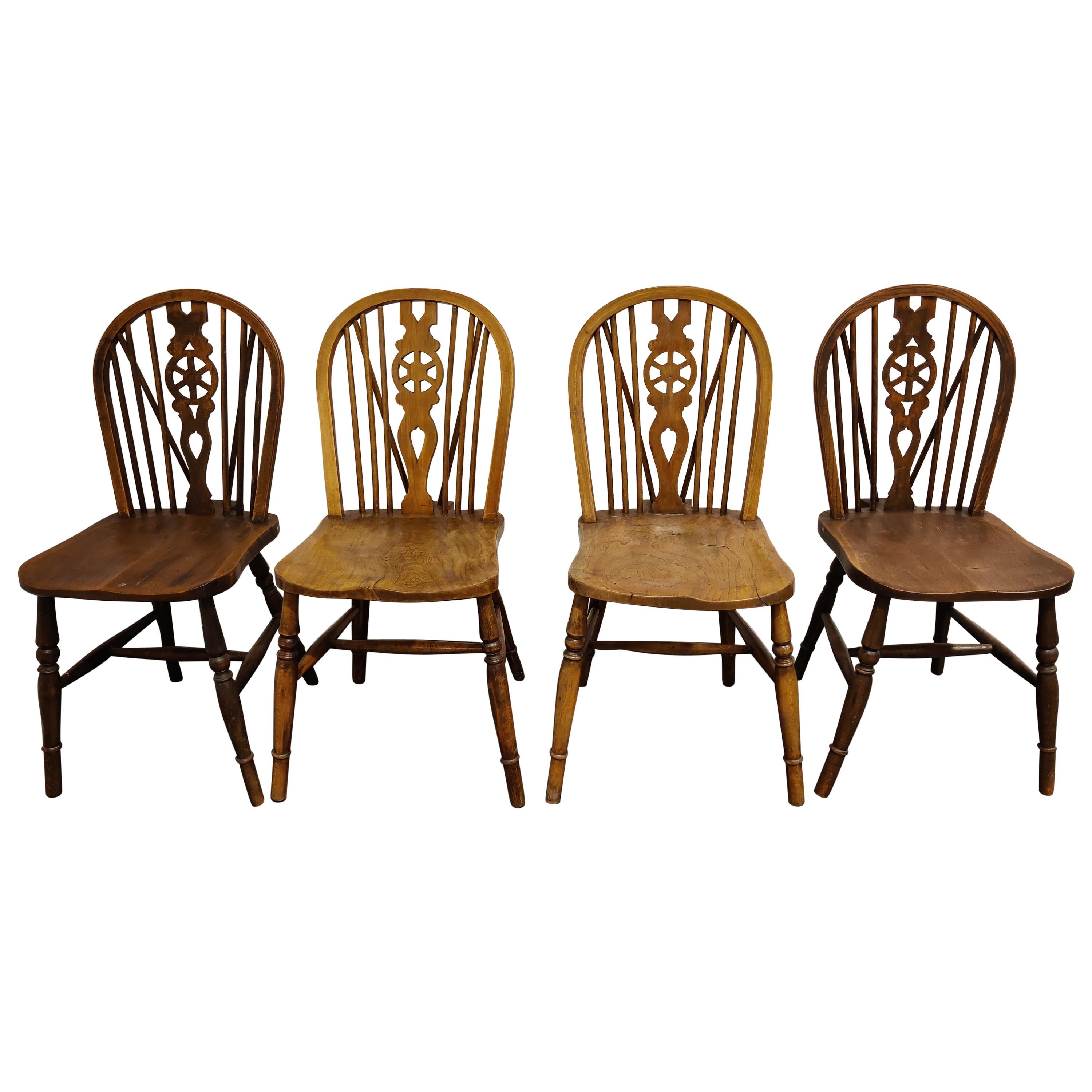 Set of 4 Vintage Ercol Dining Chairs, 1950s