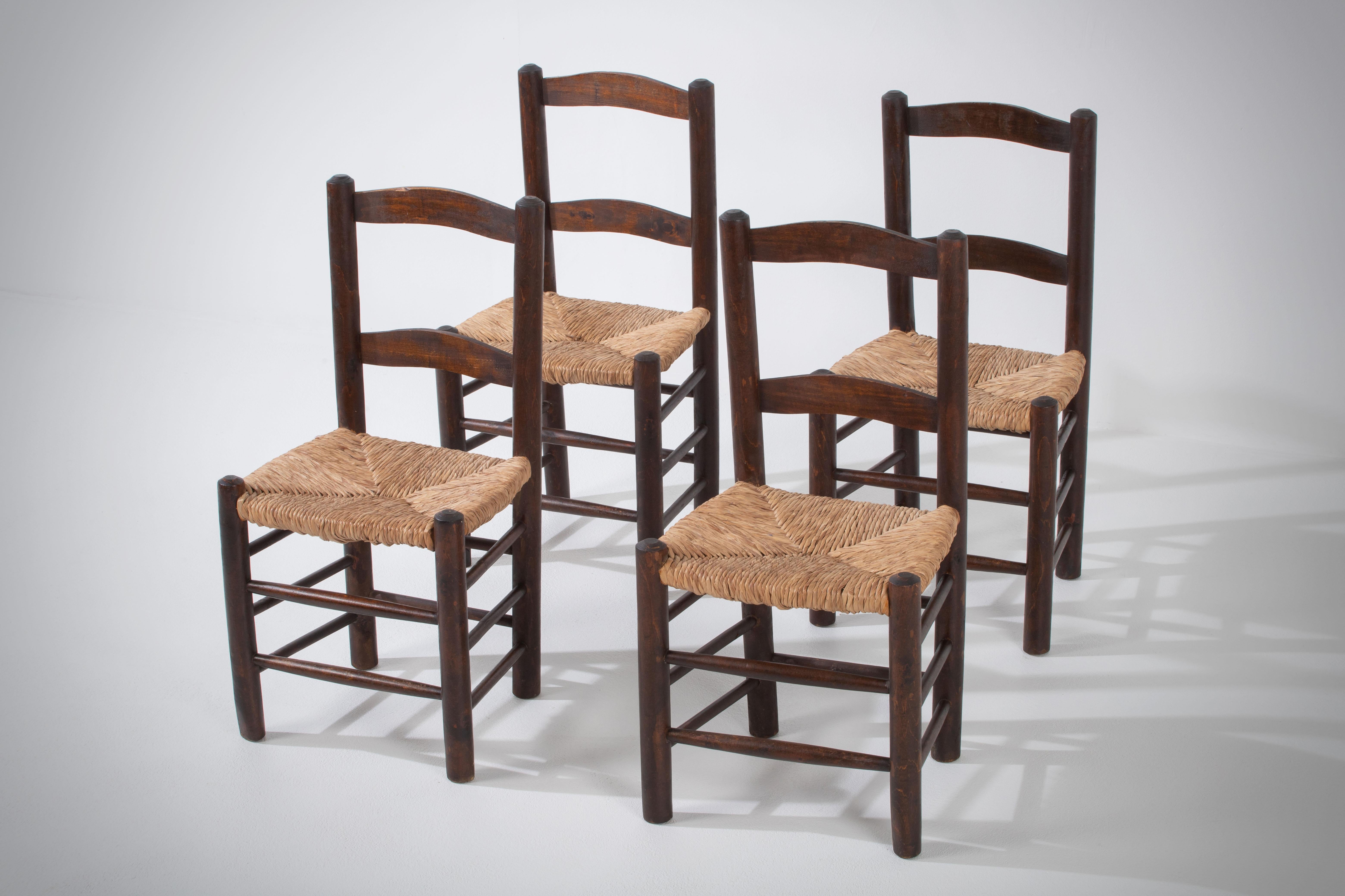 Francese Set di 4 sedie da pranzo vintage in Oak in vendita