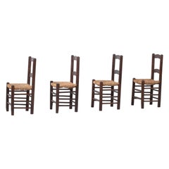 Ensemble de 4 chaises de salle à manger en chêne français d'époque