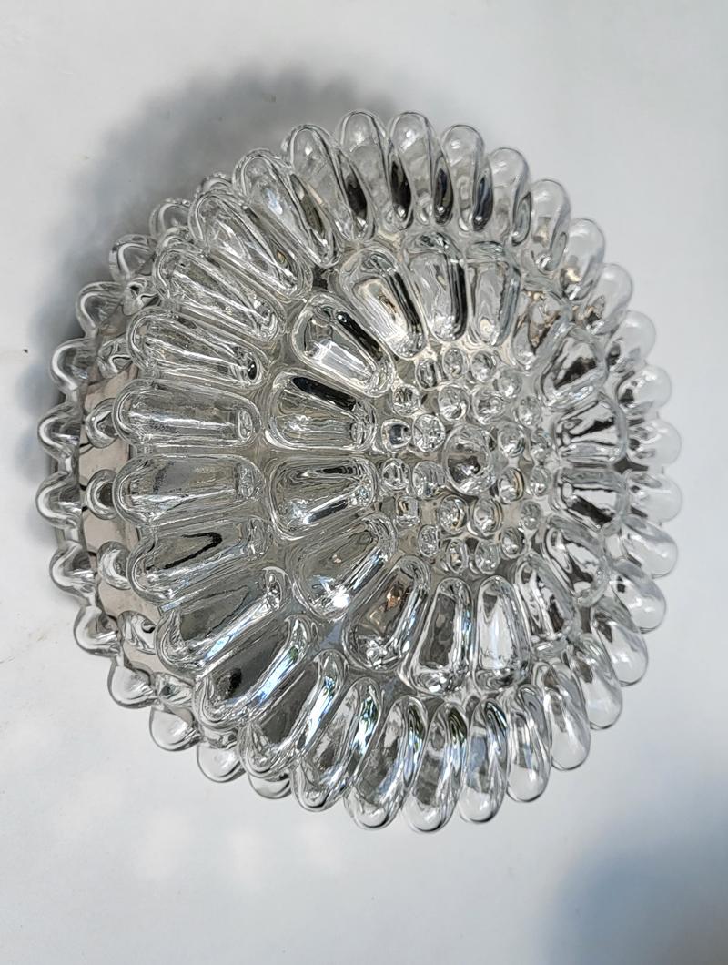 Set of 4 Vintage Geometric Glass Ceiling or Wall Lights Flush Mounts Sconces In Good Condition For Sale In Berlin, DE