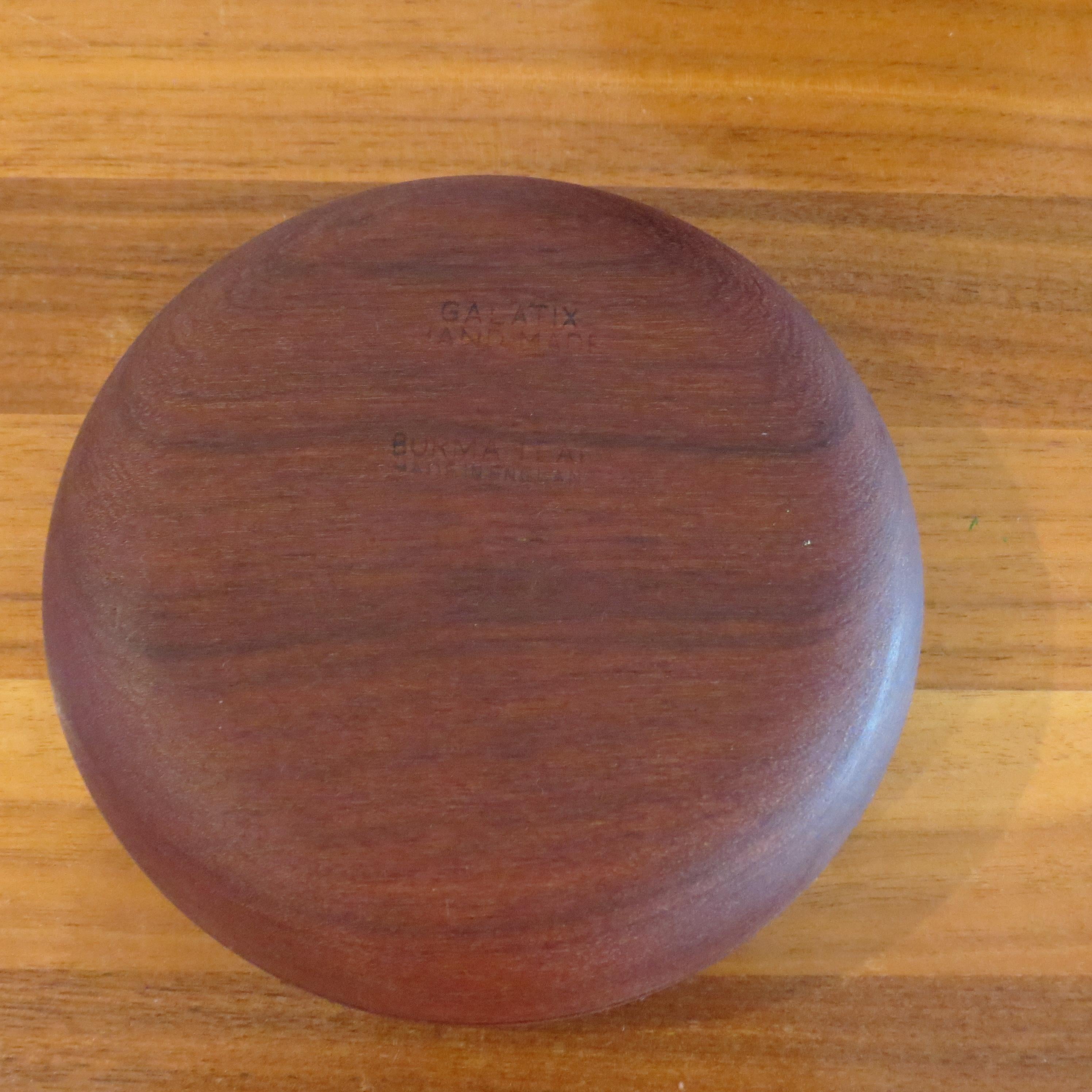 Hand-Crafted Set of 4 Vintage Handmade Teak Wooden Bowls by Galatix