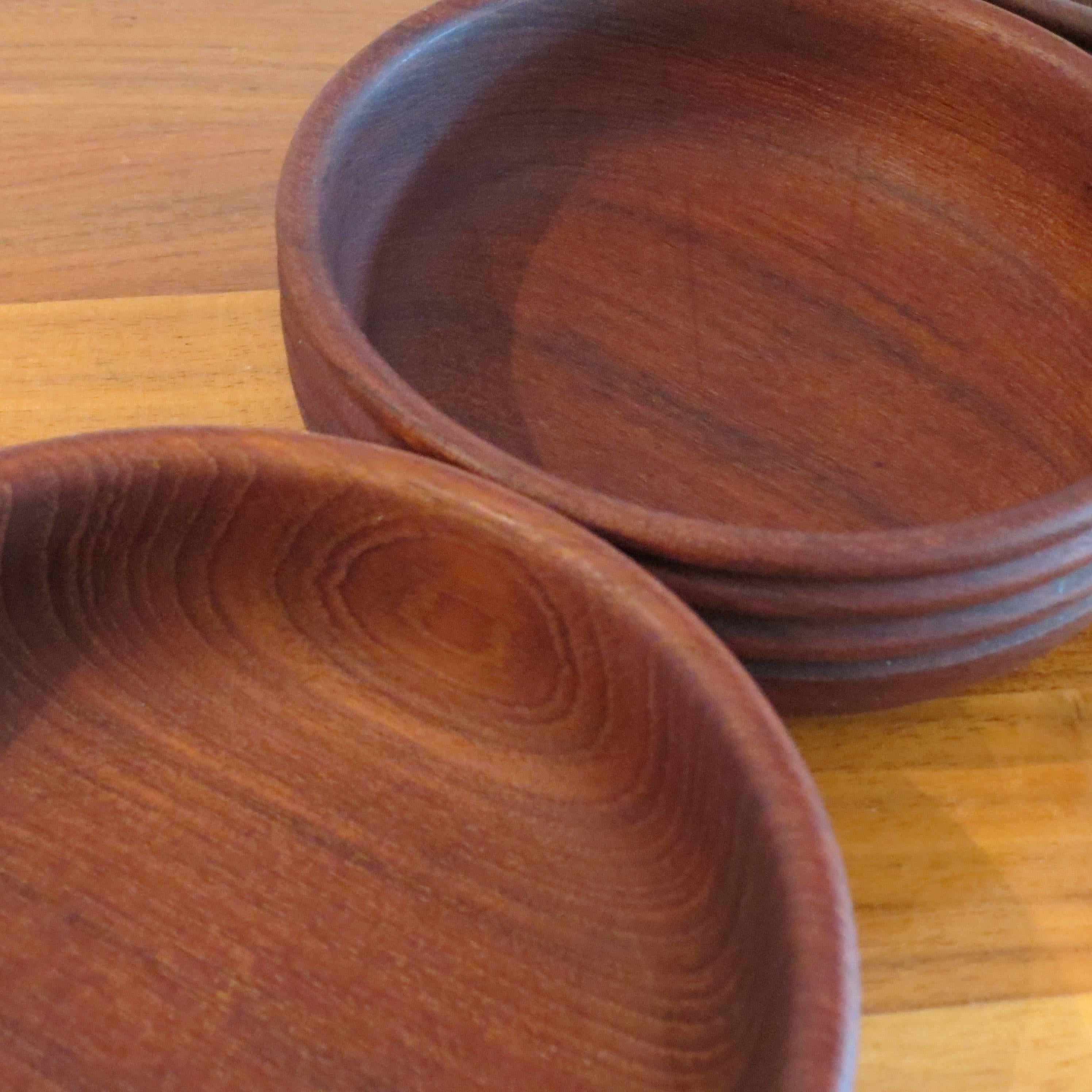 20th Century Set of 4 Vintage Handmade Teak Wooden Bowls by Galatix