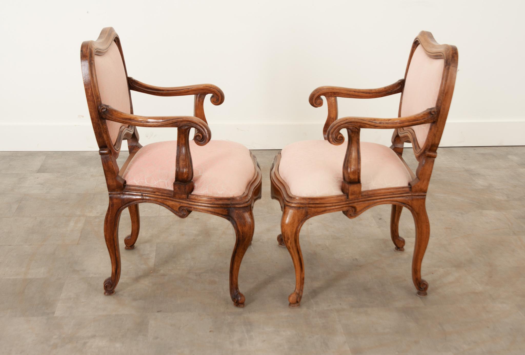 Set of 4 Vintage Italian Rococo Arm Chairs For Sale 13