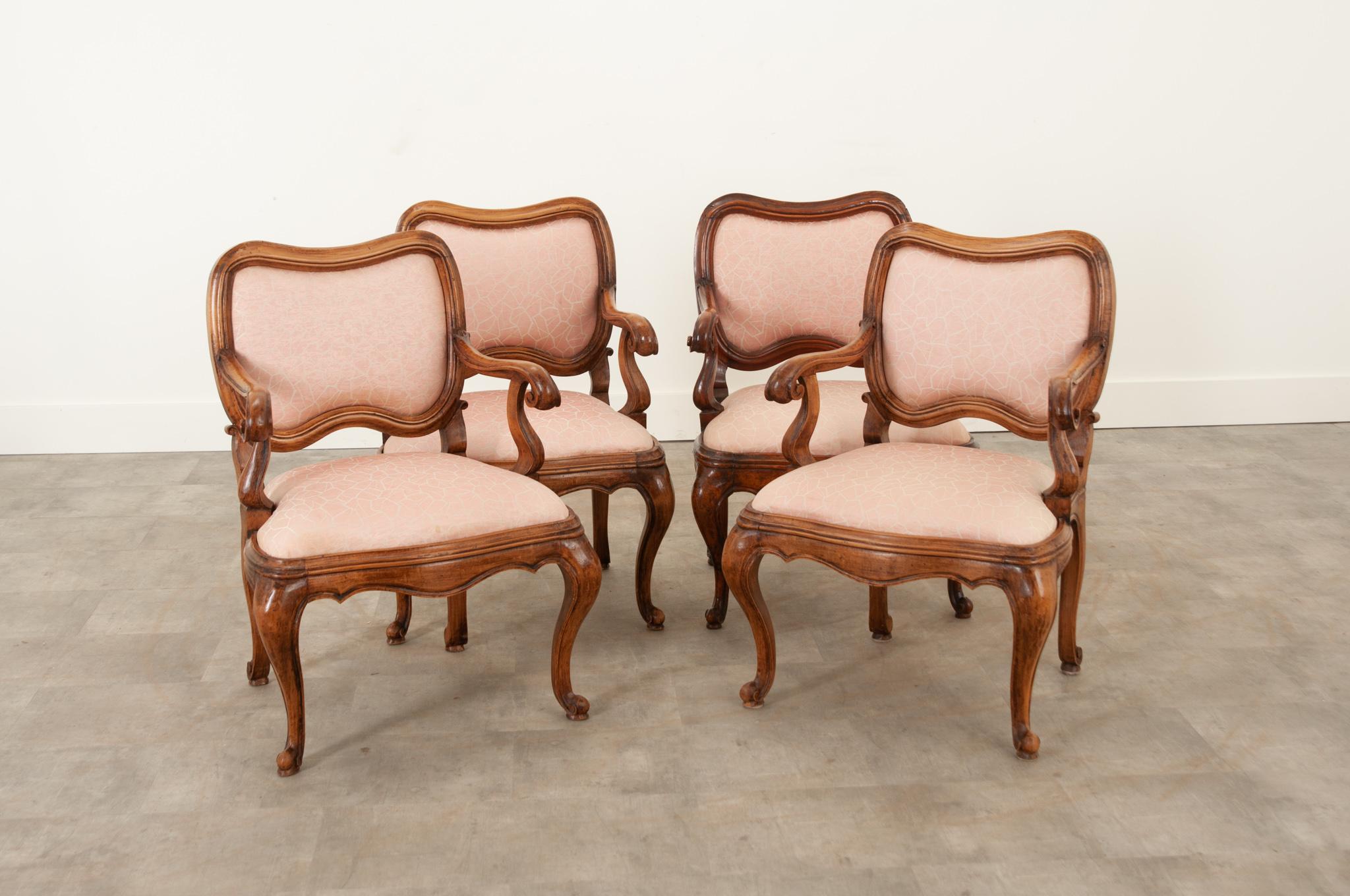 Carved Set of 4 Vintage Italian Rococo Arm Chairs For Sale
