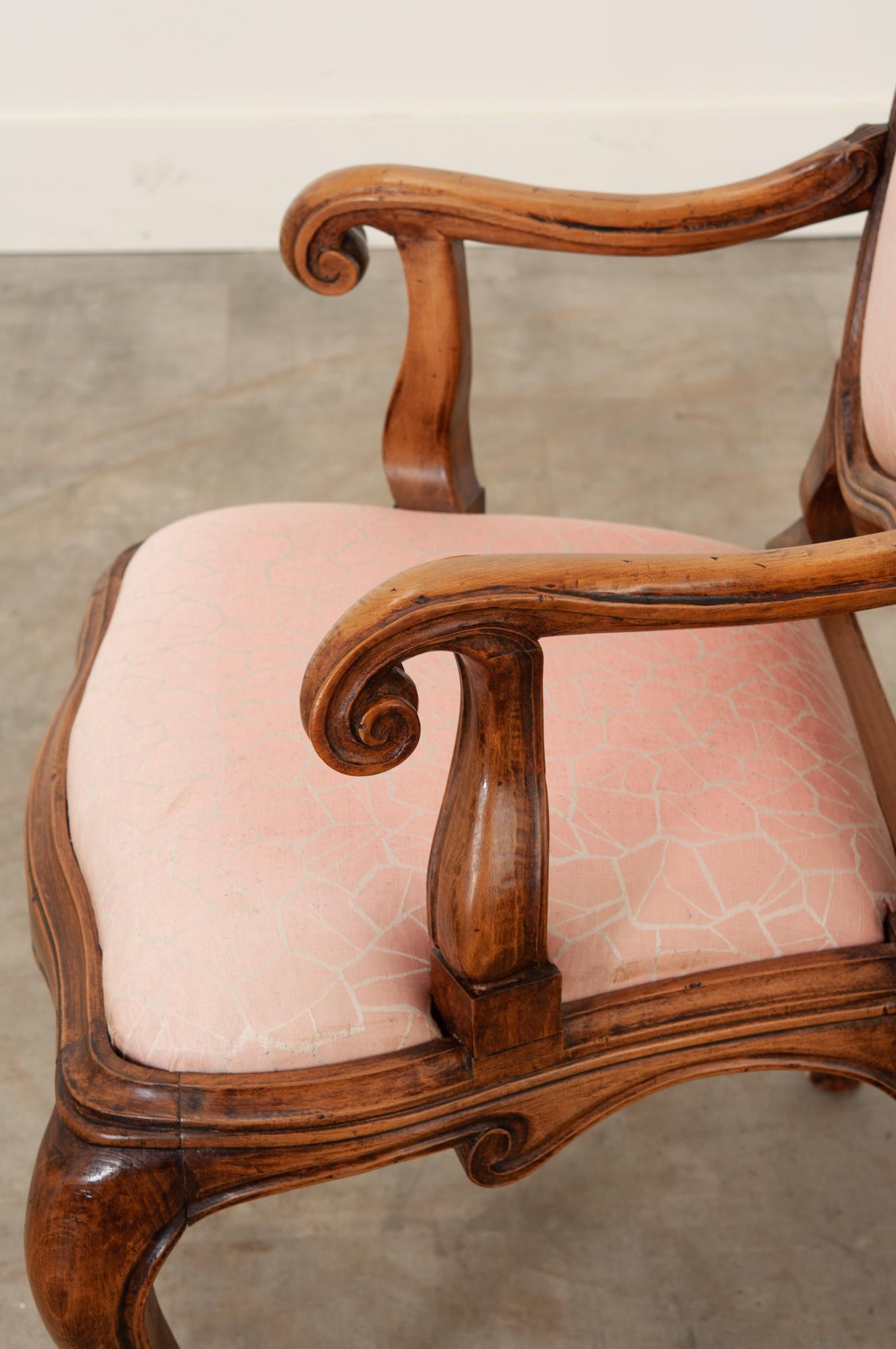 Tissu Ensemble de 4 fauteuils rococo italiens vintage en vente