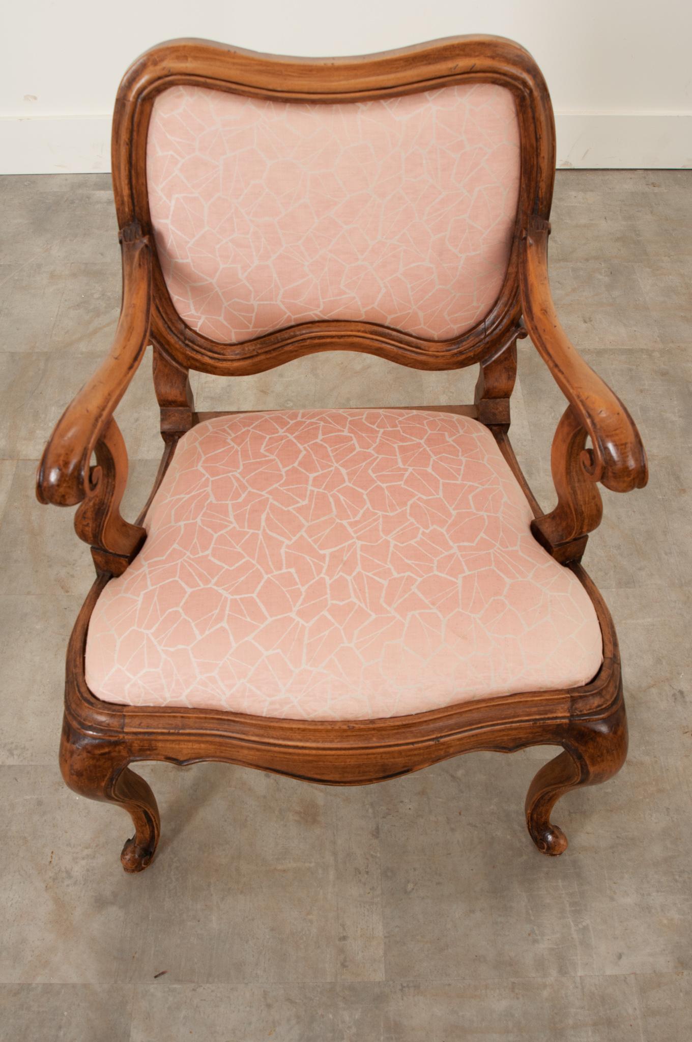 Set of 4 Vintage Italian Rococo Arm Chairs For Sale 3