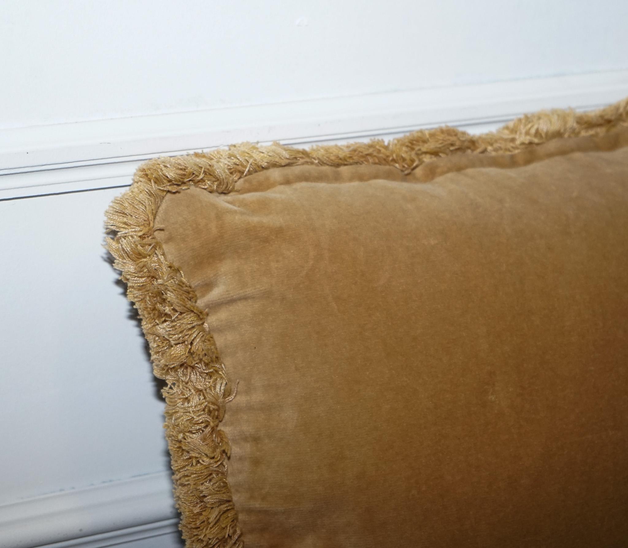 SET OF 4 VINTAGE JONELLE SCATTER CUSHIONS DUCK FEATHER FILLED VERY DECORATiVE For Sale 5