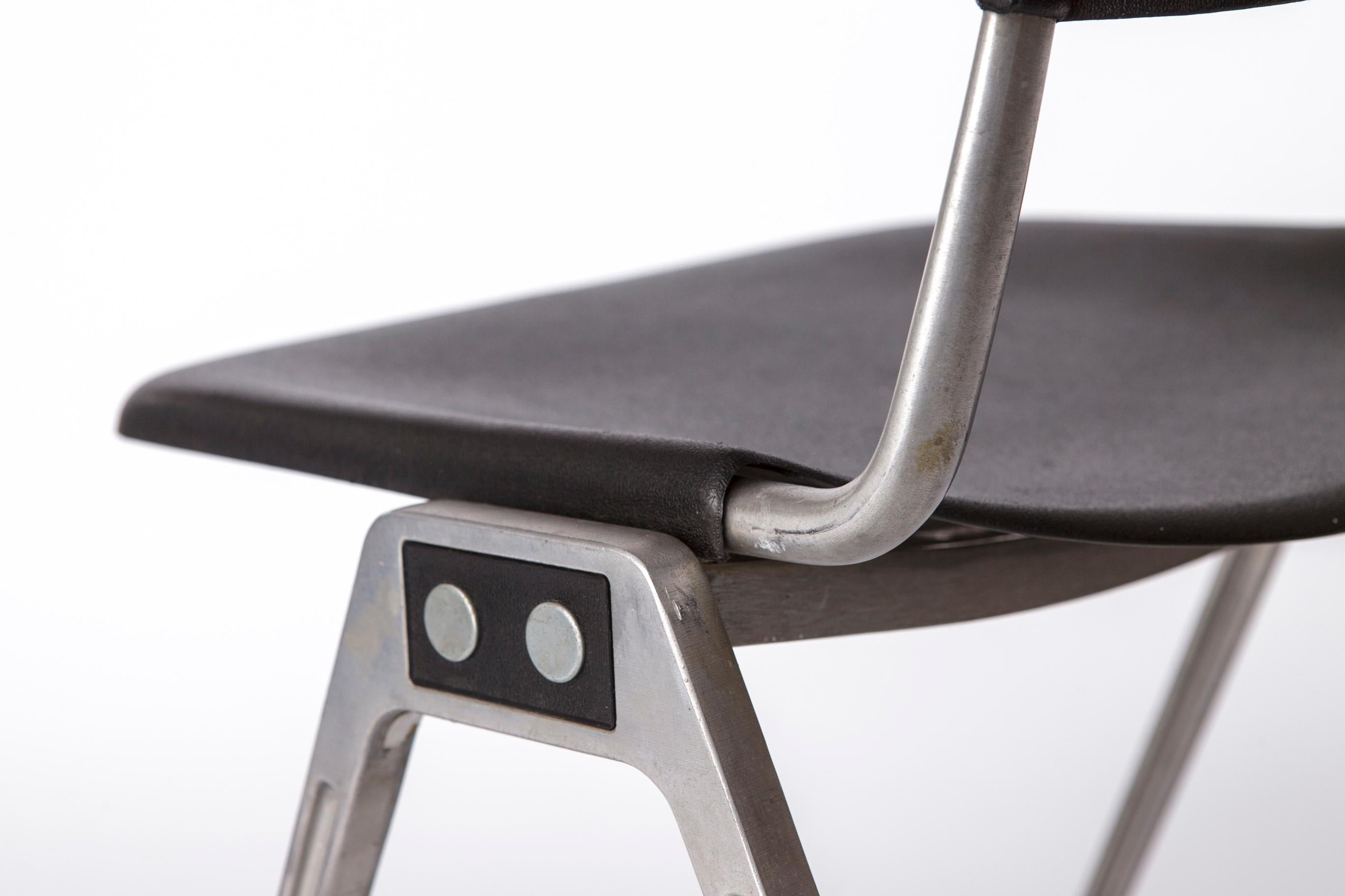 Set of 4 Vintage Knoll Stacking Chairs, Model 1601 by Don Albinson, 1960s In Good Condition For Sale In Hannover, DE