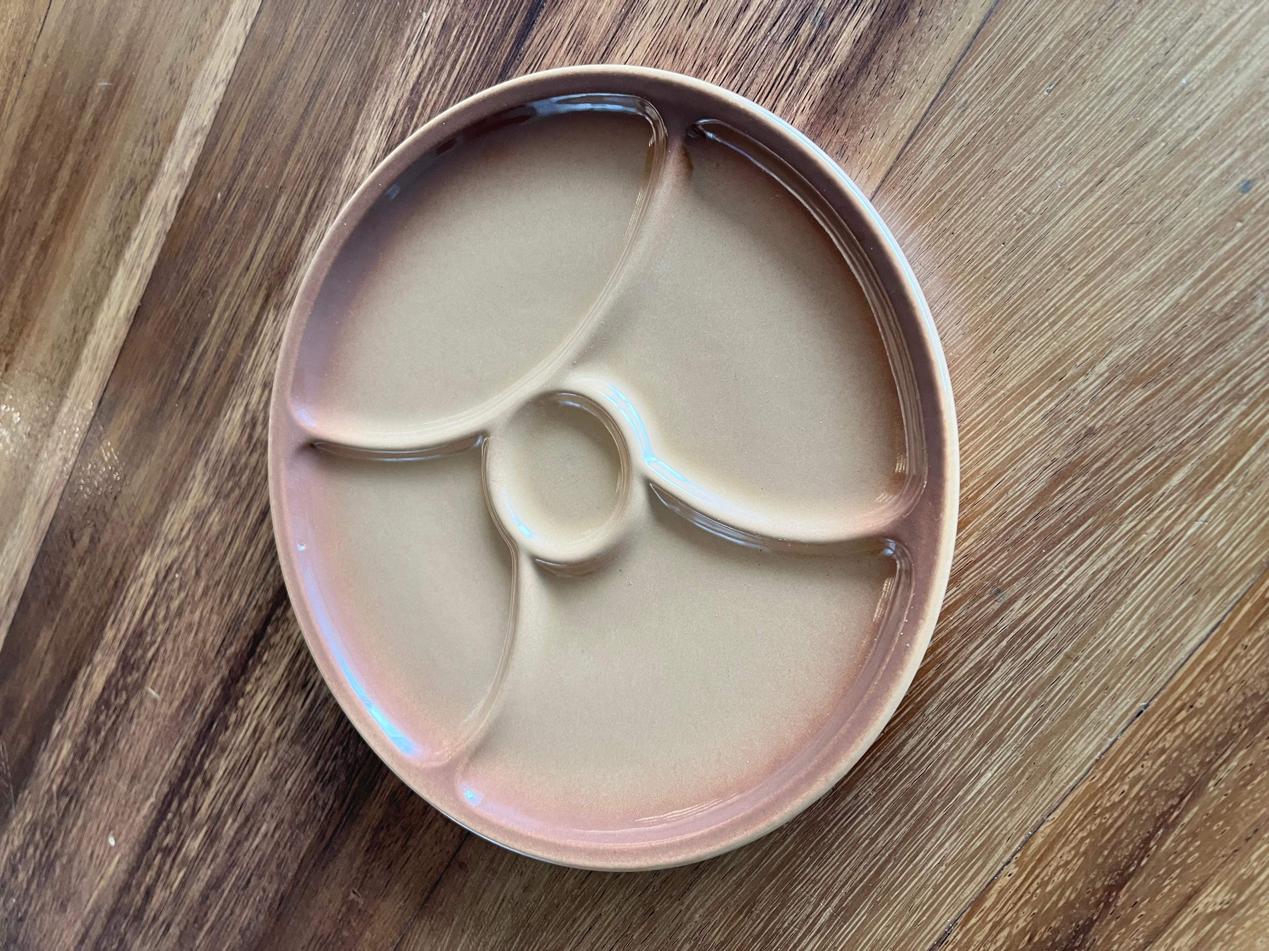 Mid-Century Modern Set of 4 Vintage Le Creuset Divided Snack Plates for Sushi, Tapas. For Sale