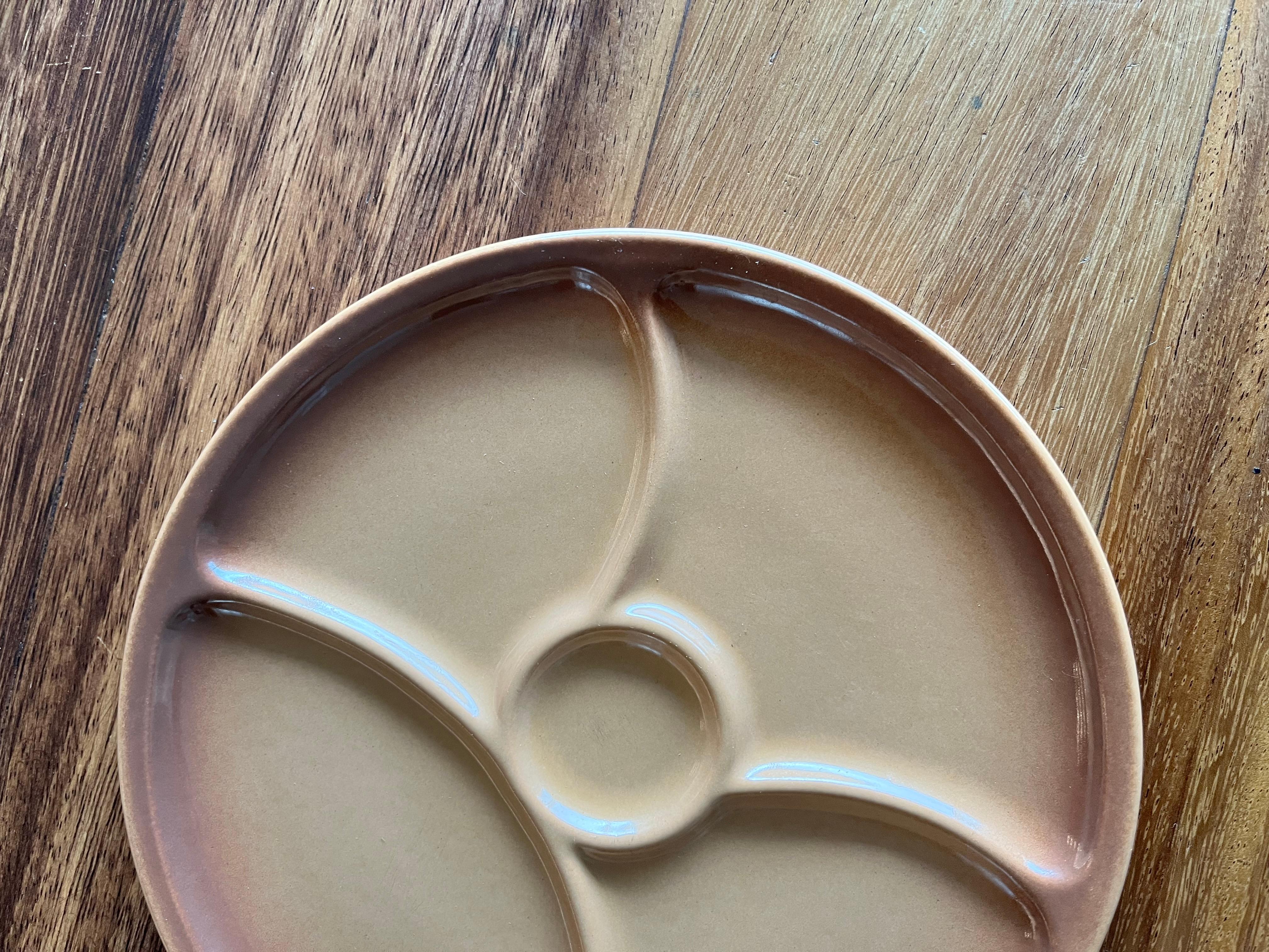 Ceramic Set of 4 Vintage Le Creuset Divided Snack Plates for Sushi, Tapas. For Sale