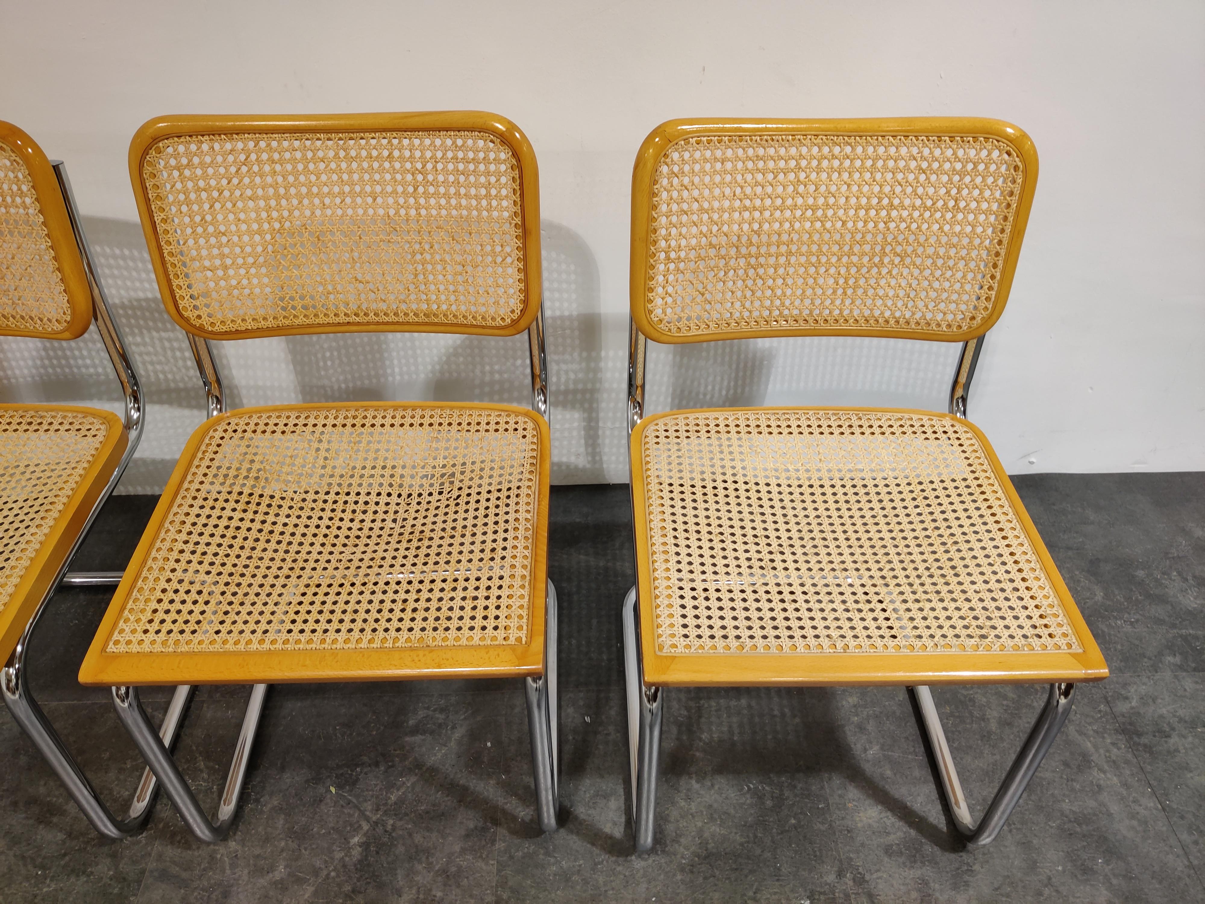 Set of 4 Vintage Marcel Breuer Cesca Chairs, Made in Italy, 1970s In Good Condition In HEVERLEE, BE