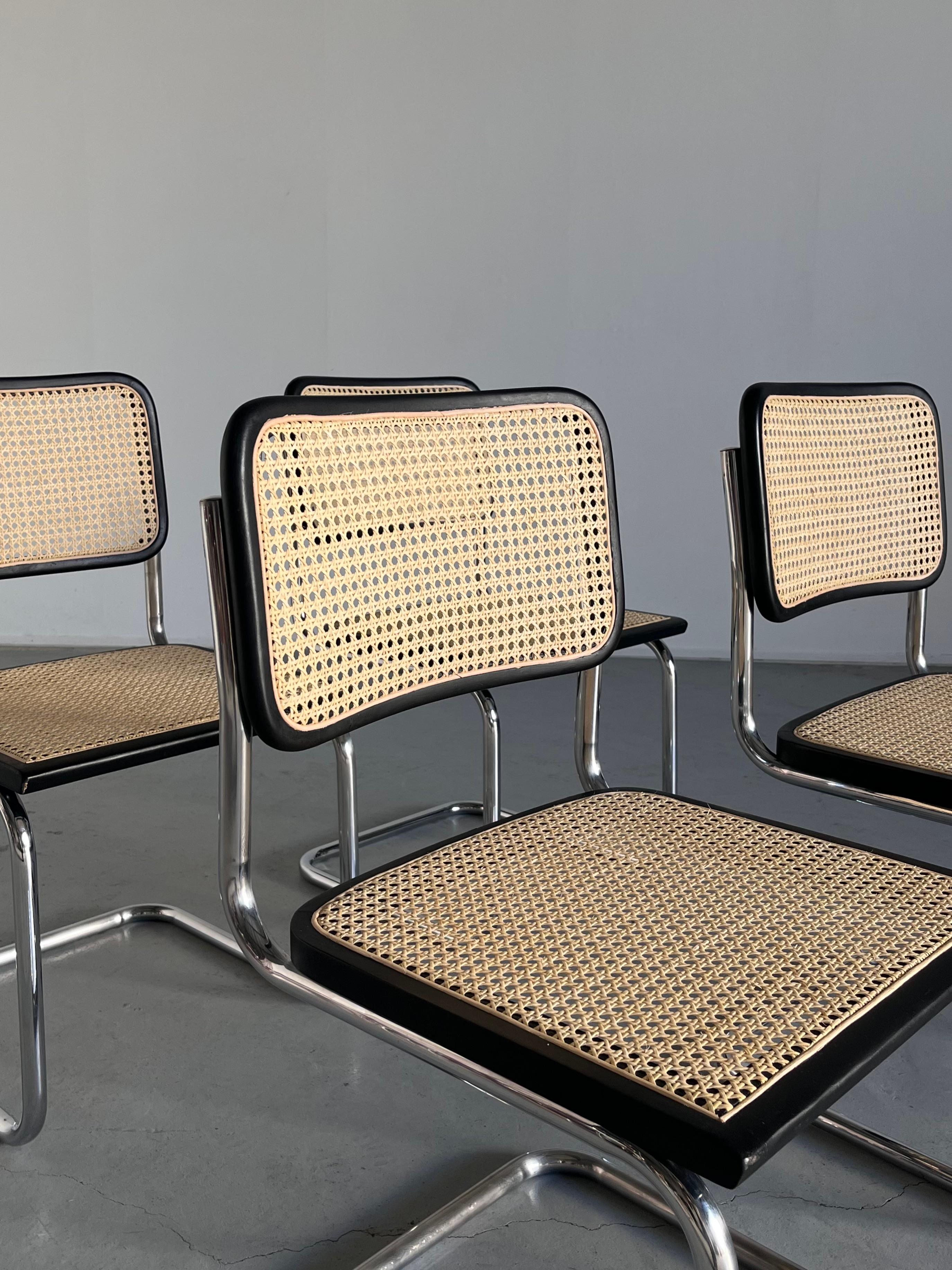 Ensemble de 4 chaises cantilever vintage Marcel Breuer Cesca Design du milieu du siècle dernier, B32 3