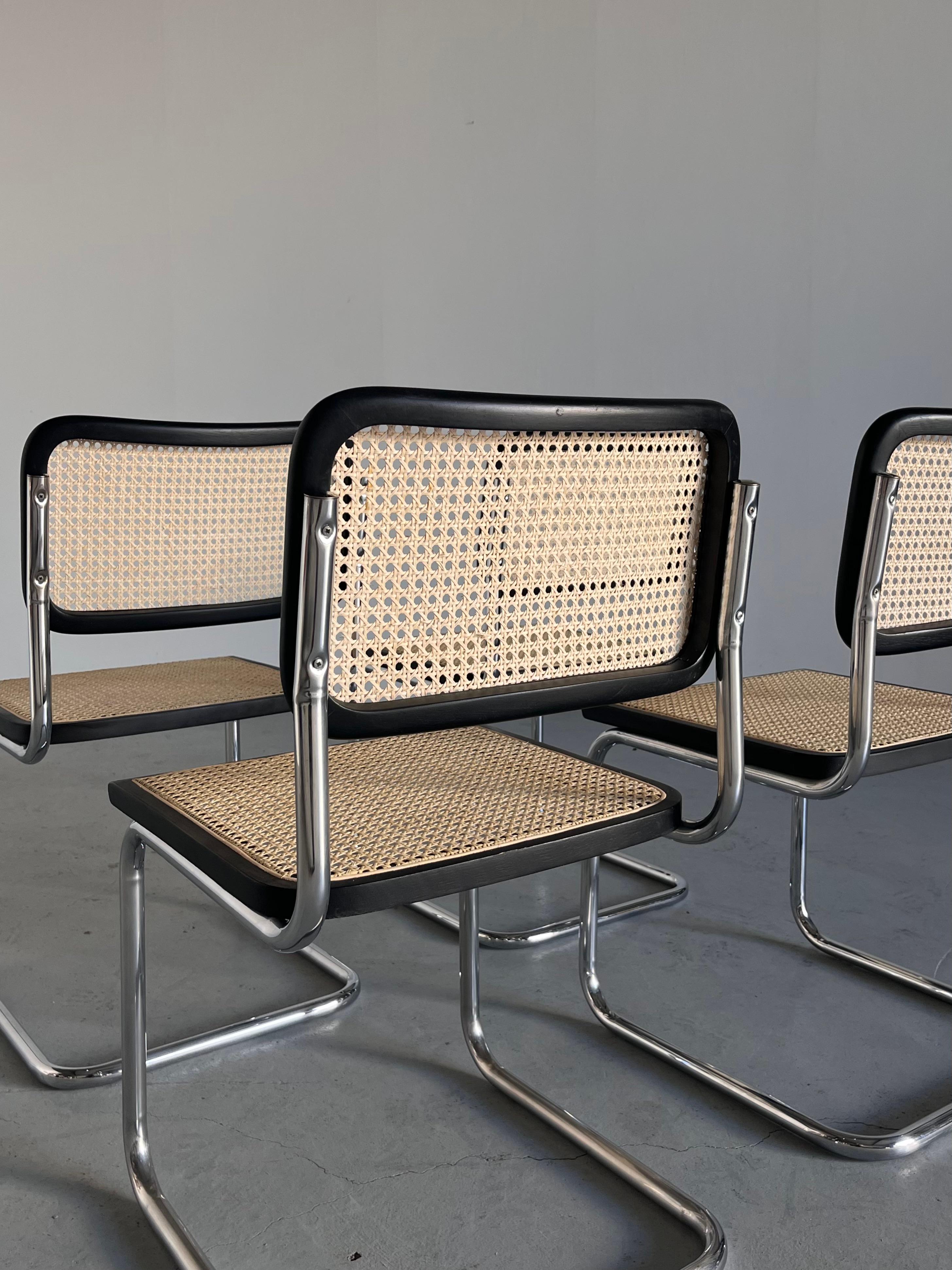 Ensemble de 4 chaises cantilever vintage Marcel Breuer Cesca Design du milieu du siècle dernier, B32 4