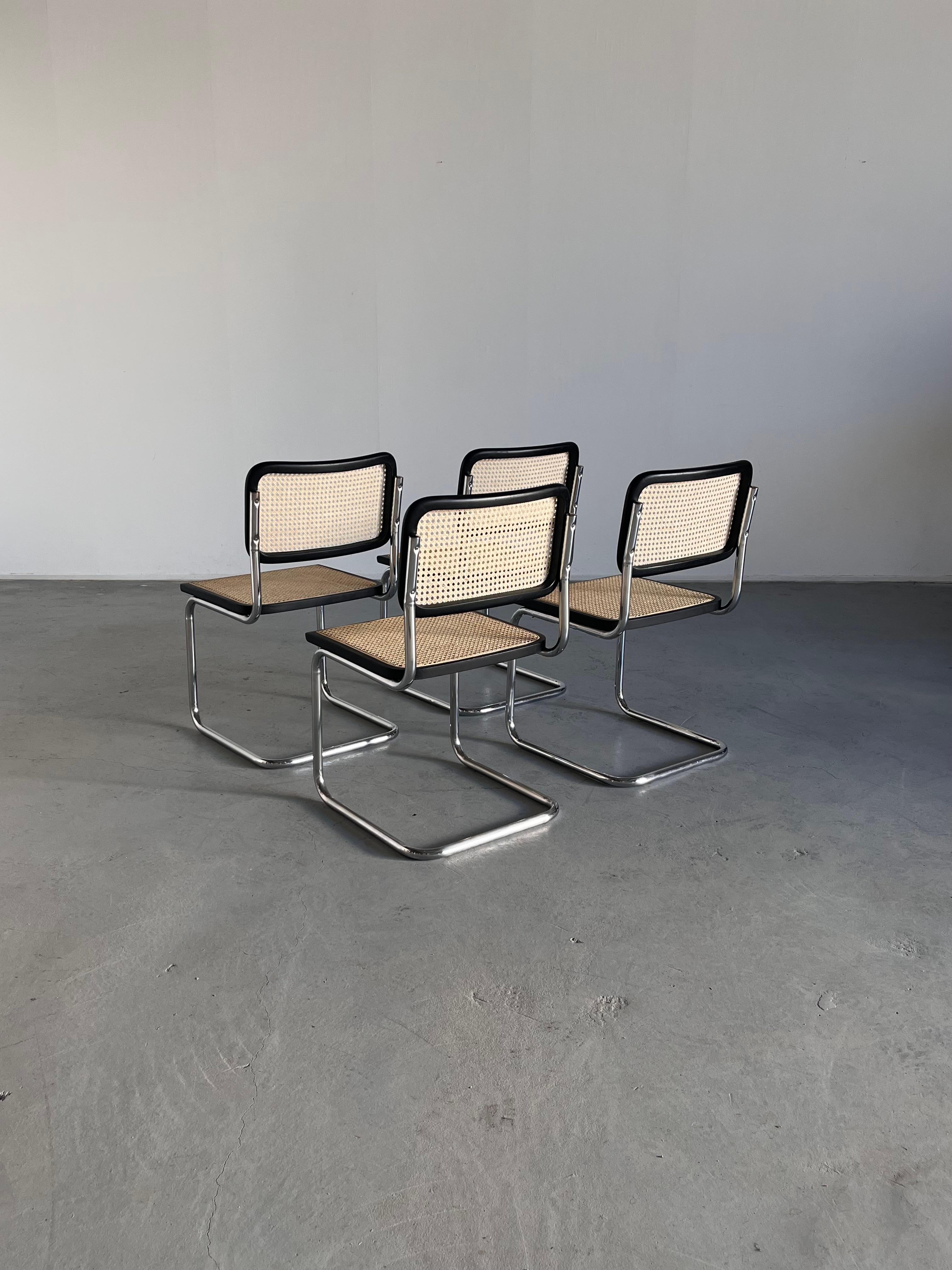 Bauhaus Ensemble de 4 chaises cantilever vintage Marcel Breuer Cesca Design du milieu du siècle dernier, B32