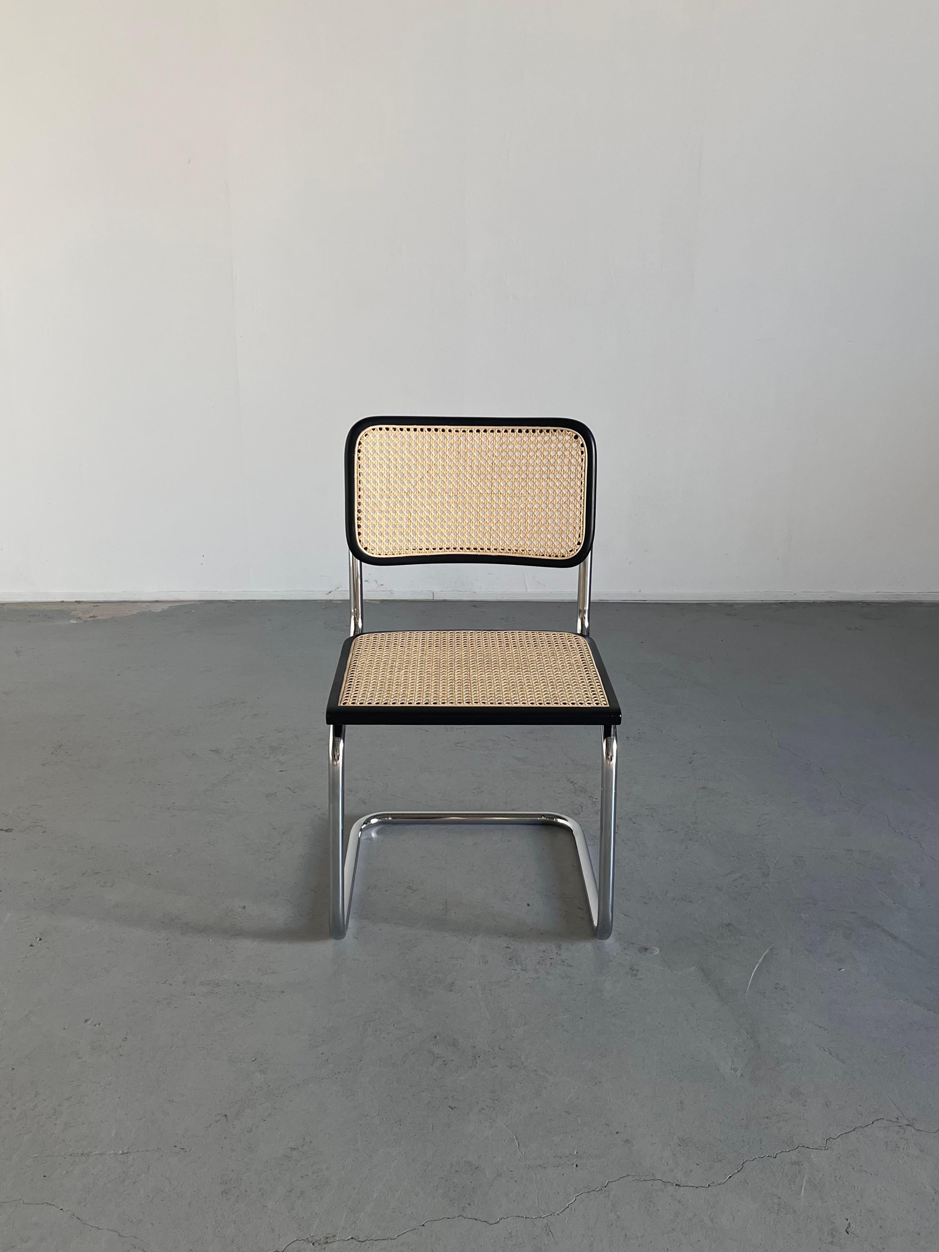 Fin du 20e siècle Ensemble de 4 chaises cantilever vintage Marcel Breuer Cesca Design du milieu du siècle dernier, B32