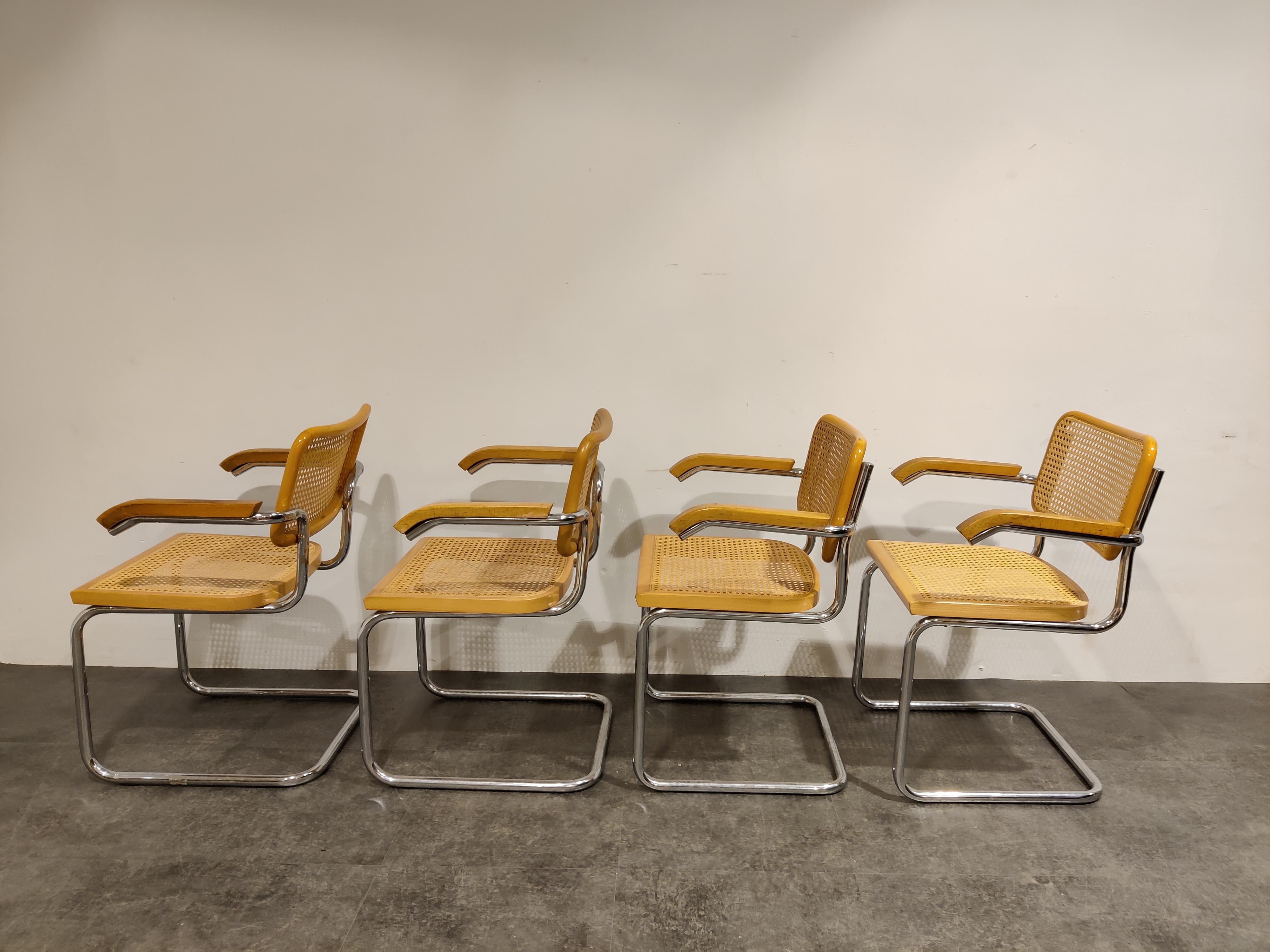 Italian Set of 4 Vintage Marcel Breuer Style Cesca Chairs, Made in Italy, 1970s