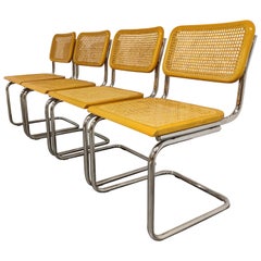 Ensemble de 4 chaises Cesca vintage de style Marcel Breuer:: fabriquées en Italie:: 1970