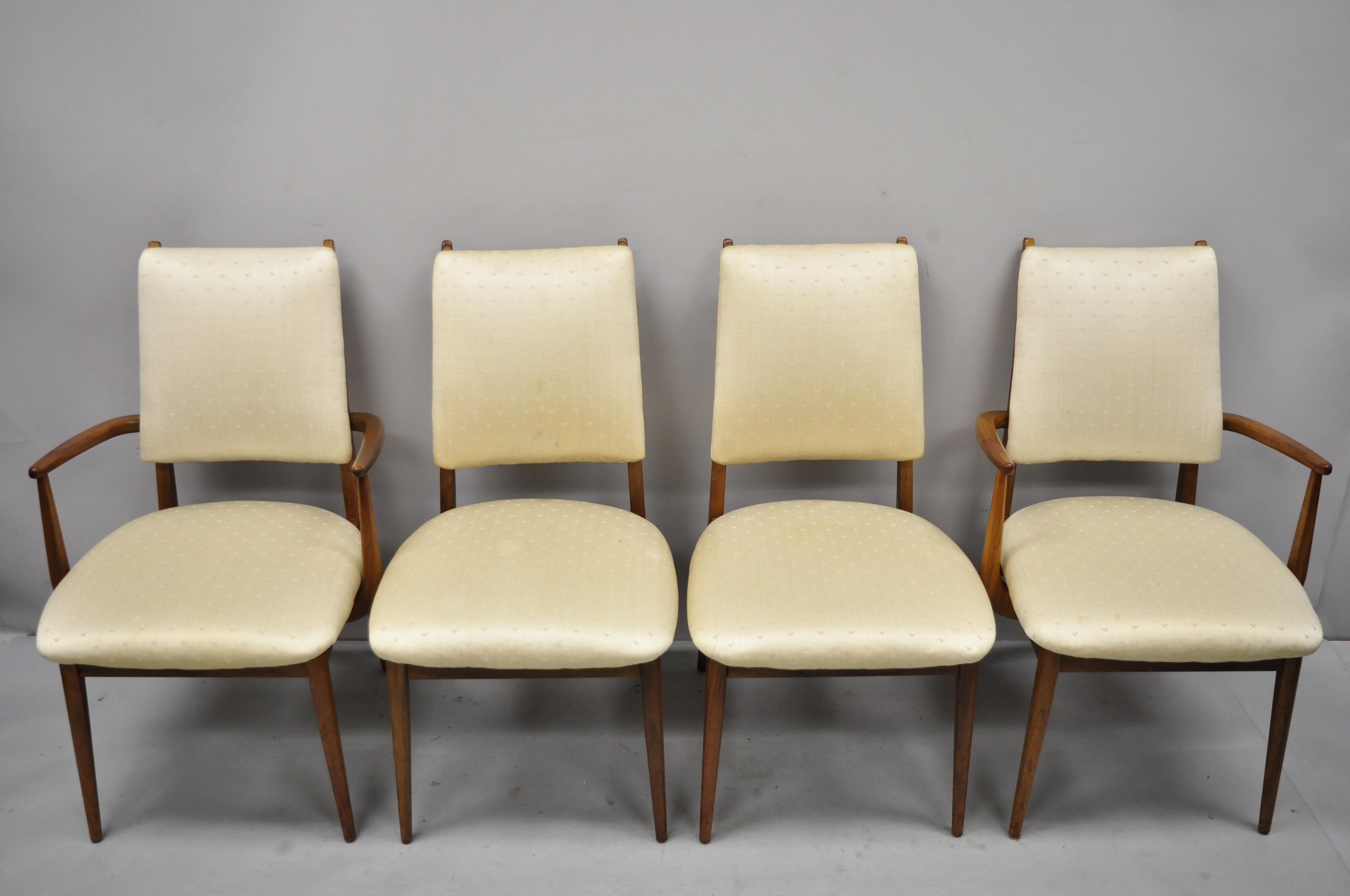 Set of 4 Vintage Midcentury Danish Modern Walnut Dining Room Chairs 5