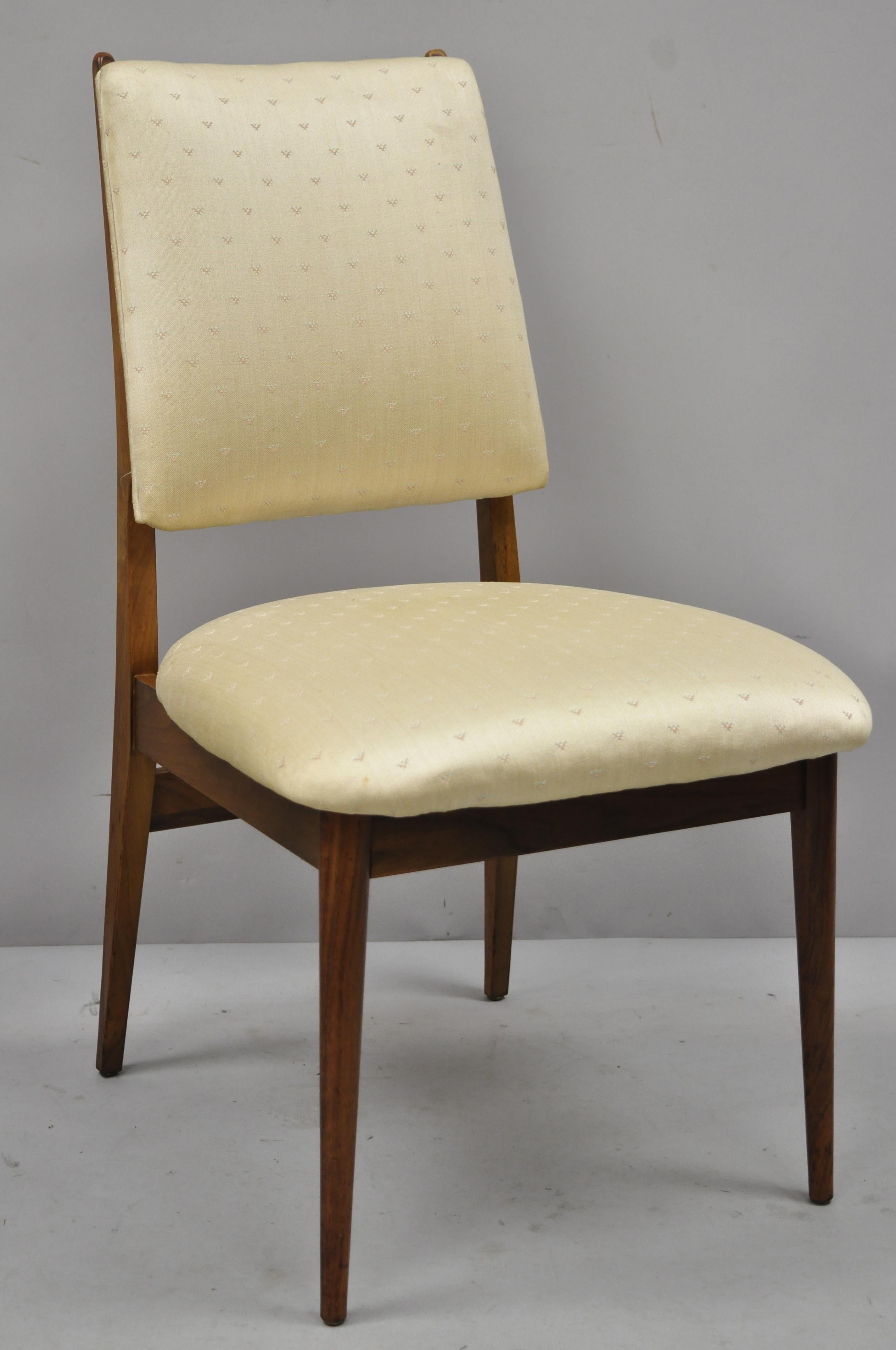 Mid-Century Modern Set of 4 Vintage Midcentury Danish Modern Walnut Dining Room Chairs