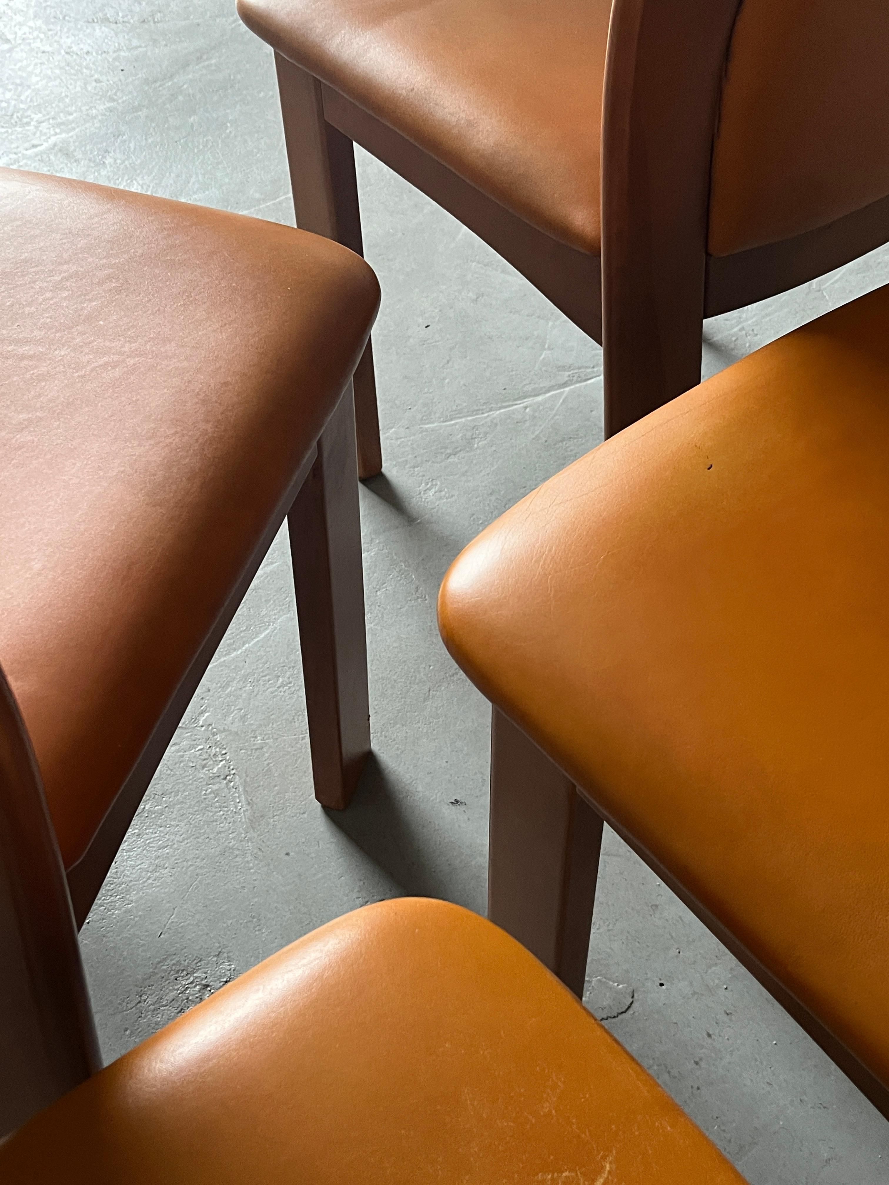 Set of 4 Vintage Mid-Century Dining Chairs, Cognac Leather and Wood, 70s Italy 4
