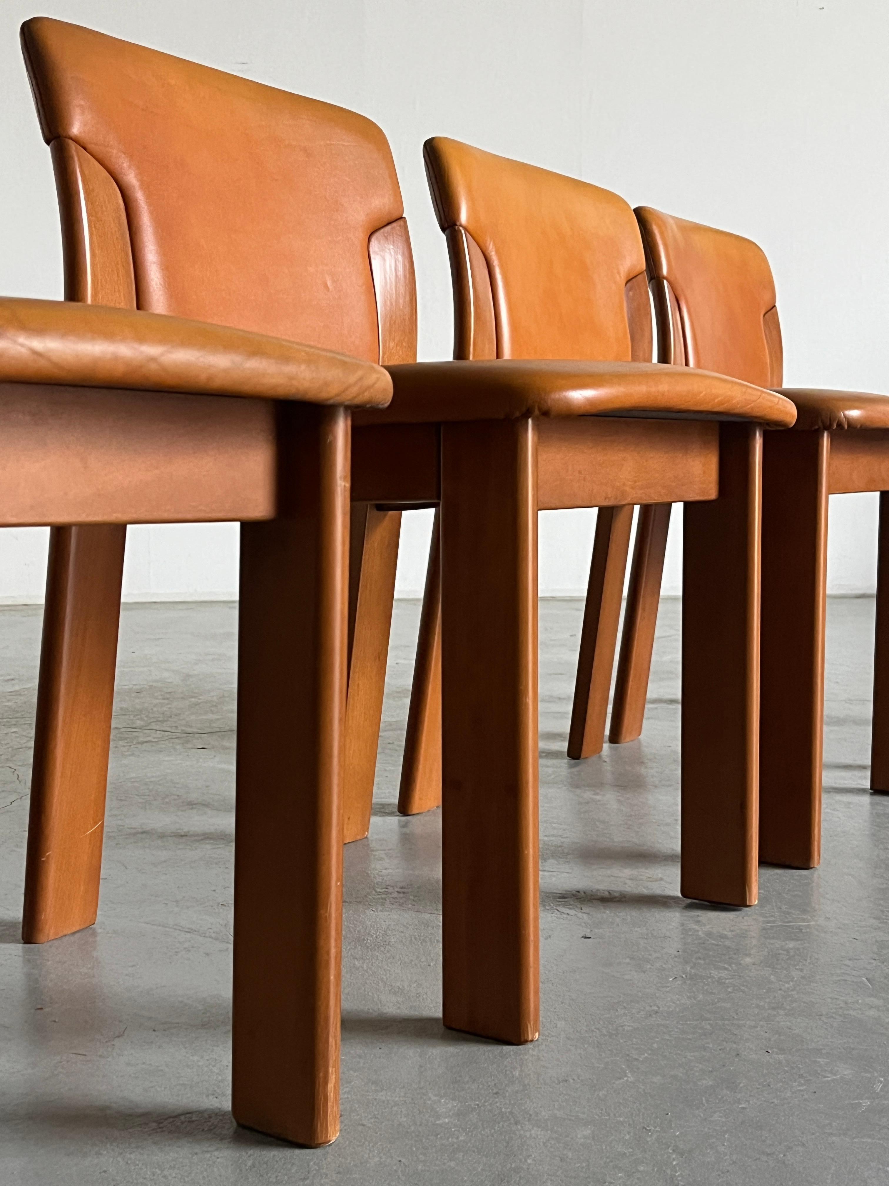 Set of 4 Vintage Mid-Century Dining Chairs, Cognac Leather and Wood, 70s Italy 2
