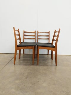 Set of 4 Vintage Mid Century Modern Dining Chairs by Greaves & Thomas