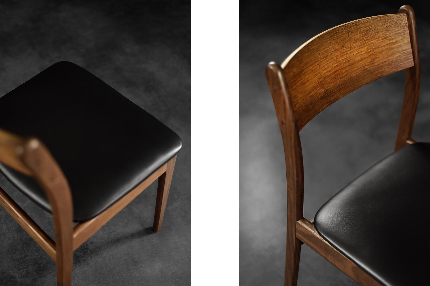Danois Ensemble de 4 chaises de salle à manger scandinaves modernes du milieu du siècle dernier en teck et vinyle en vente