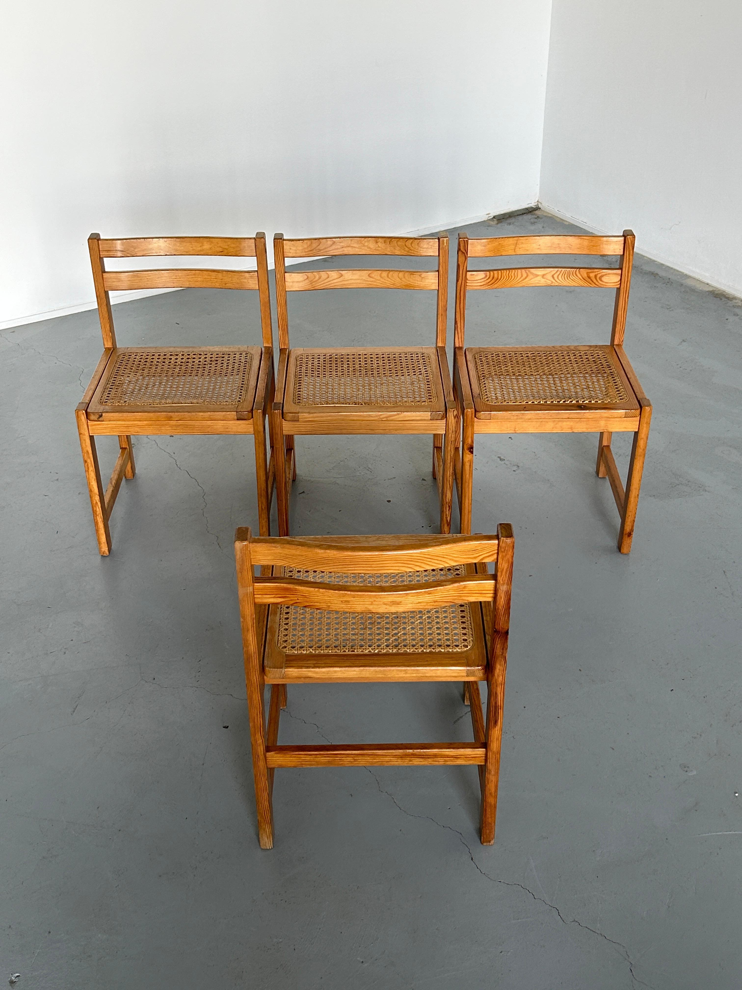 Set of 4 Vintage Mid-Century Modern Wooden Dining Chairs in Beech and Cane, 60s 5