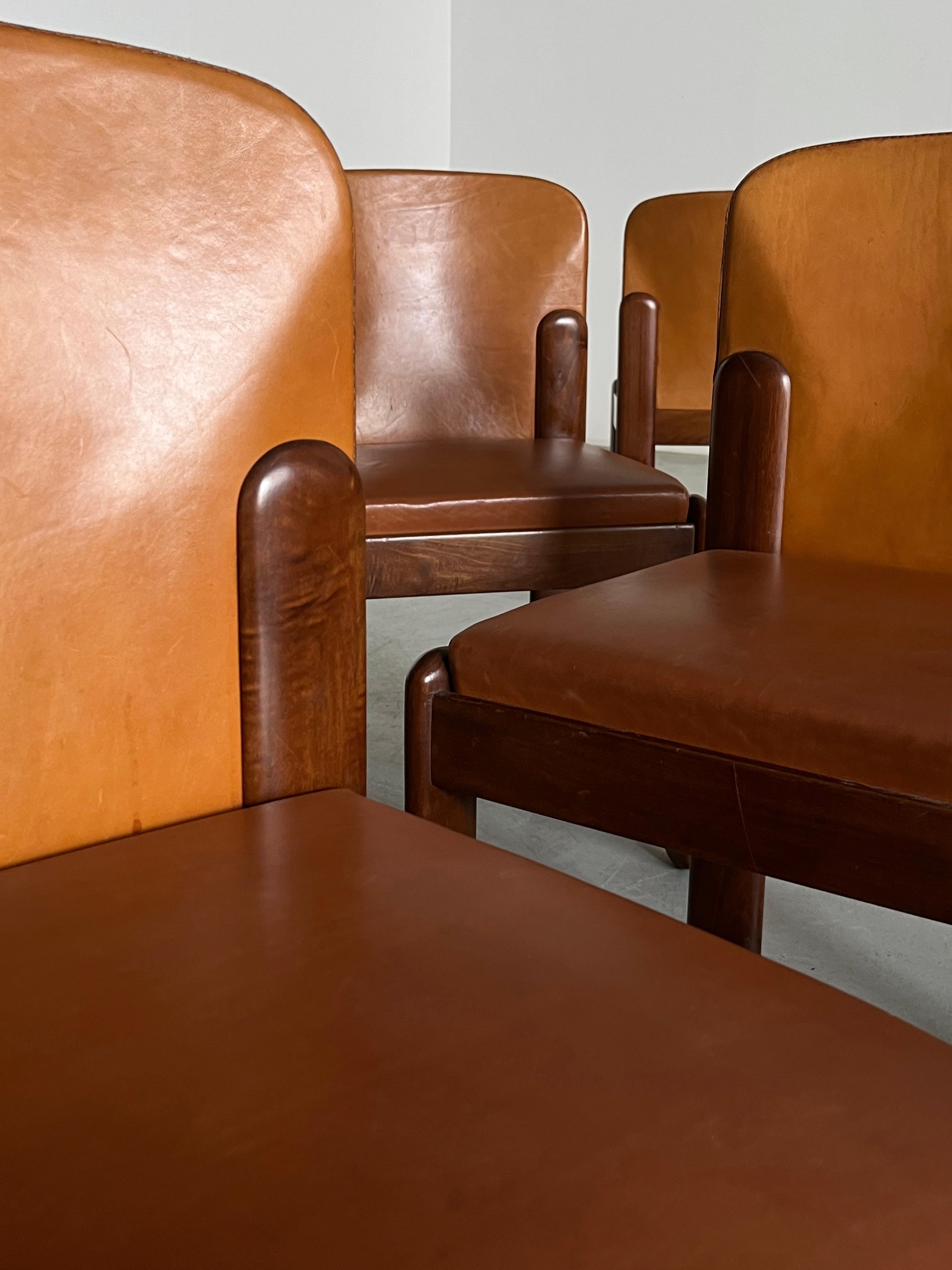 Ensemble de 4 chaises de salle à manger Vintage 'Model Noppola' par Silvio Coppola pour Bernini, 1960s en vente 2