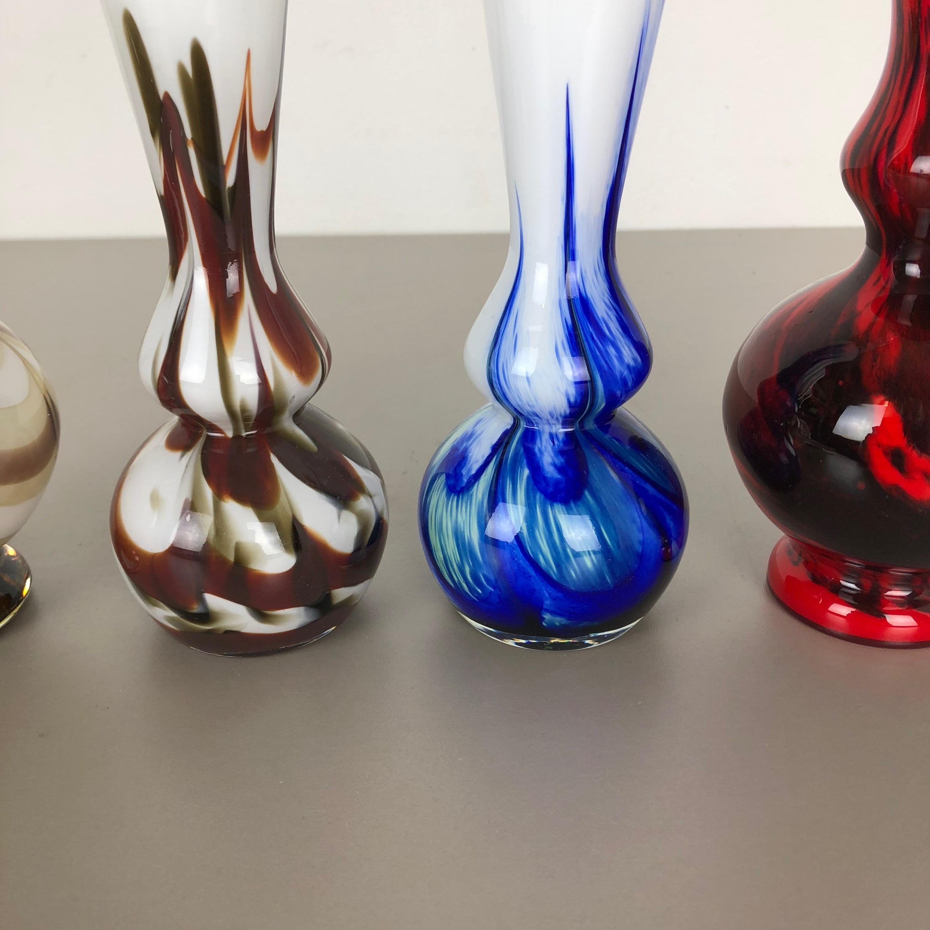Set of 4 Vintage multicolor Pop Art Opaline Florence Vase Design, Italy, 1970s For Sale 1