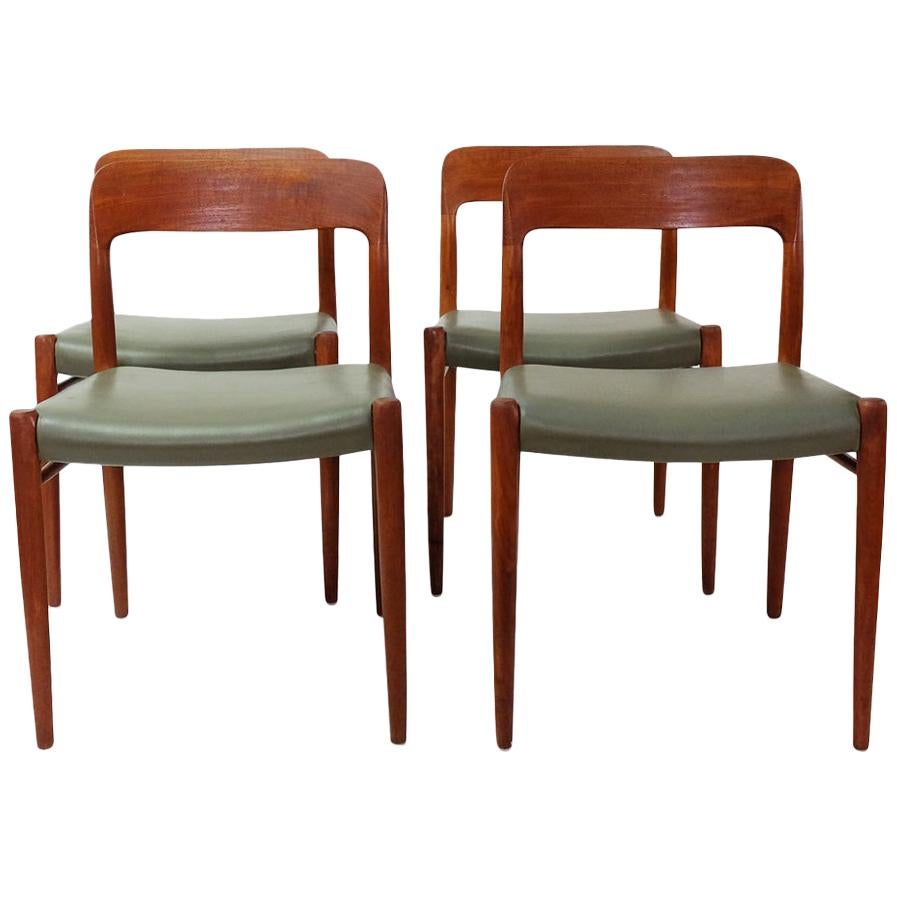 Moller 75 Chairs - 15 For Sale on 1stDibs | moller 75 chairs for 