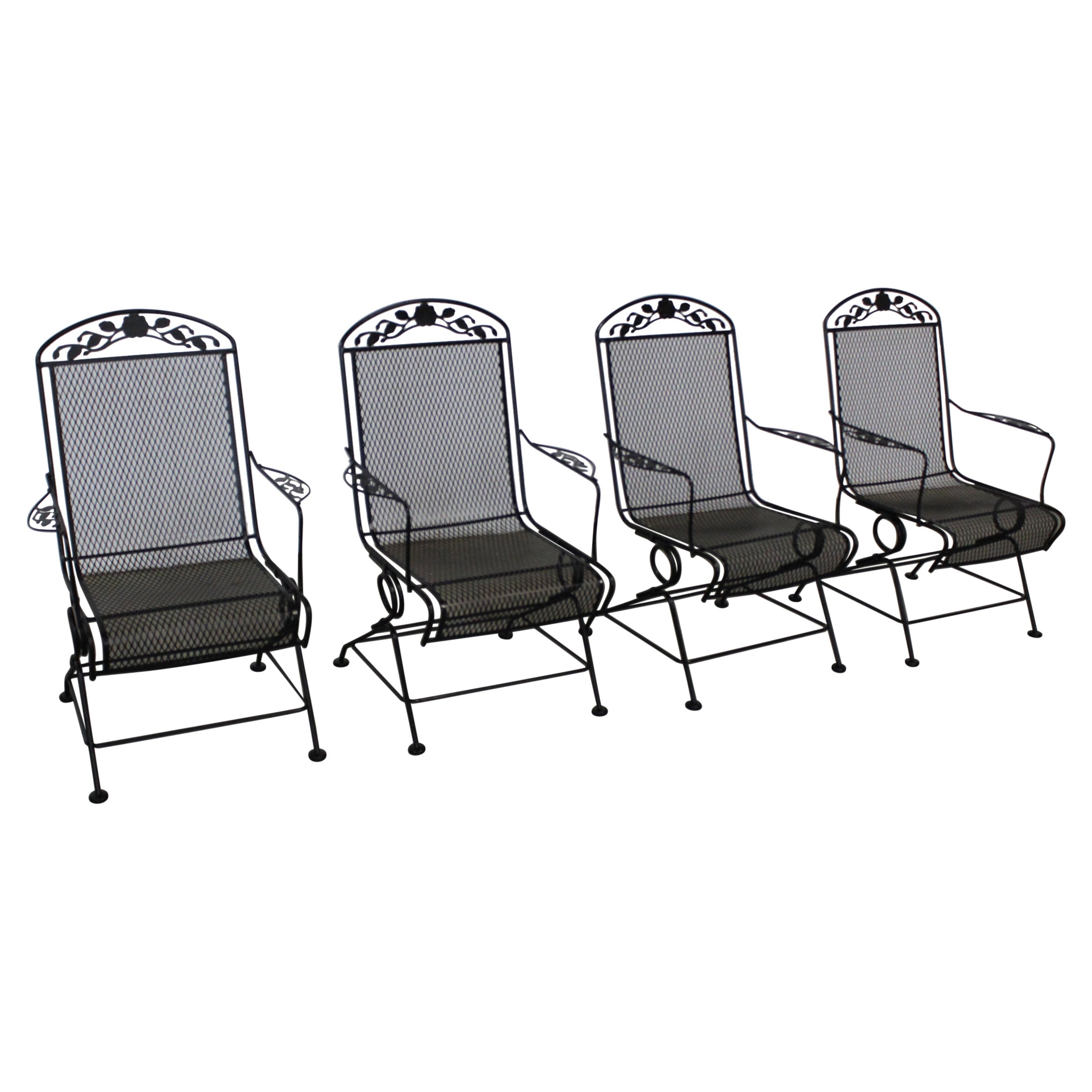 Set of 4 Vintage Outdoor Woodard Springer Dining Chairs