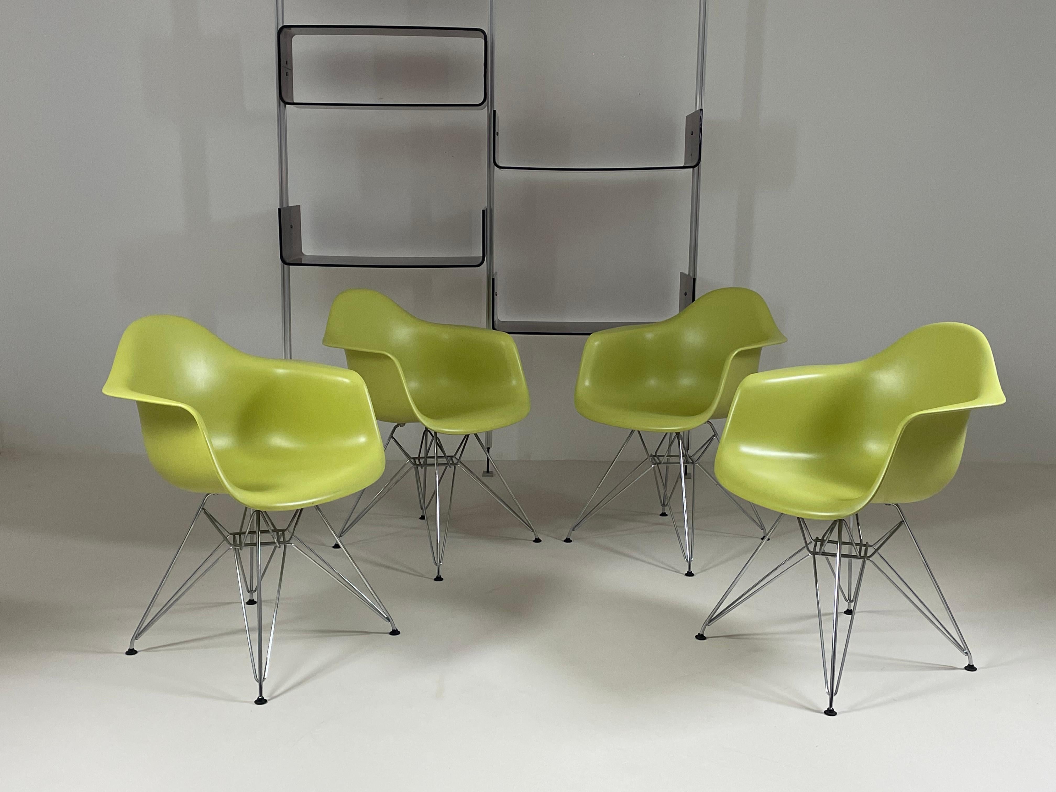 Set of 4 Vintage Plastic Dar Armchairs by Charles and Ray Eames for Vitra, 2007 2