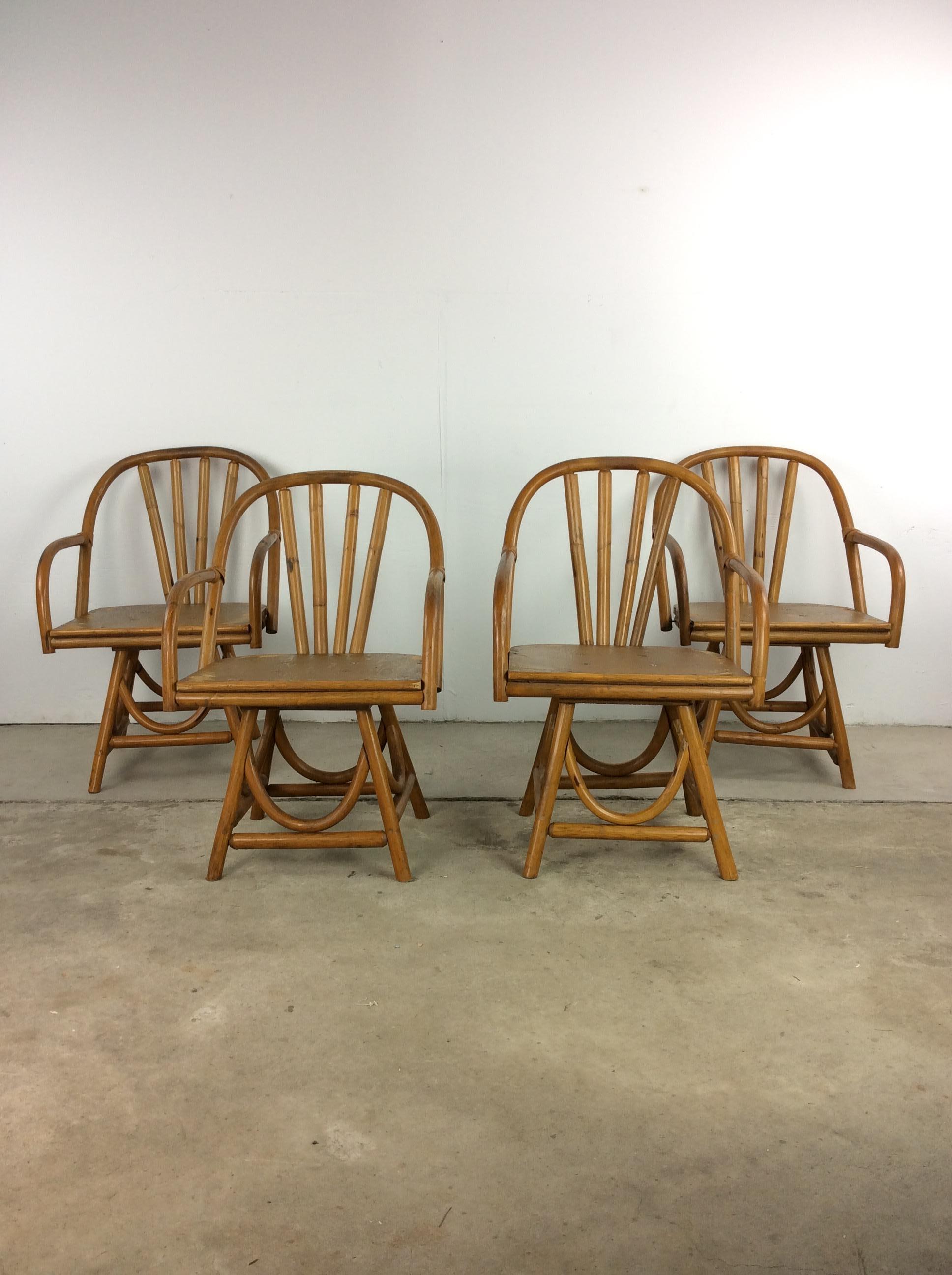 American Set of 4 Vintage Rattan Chairs with Swivel Base For Sale