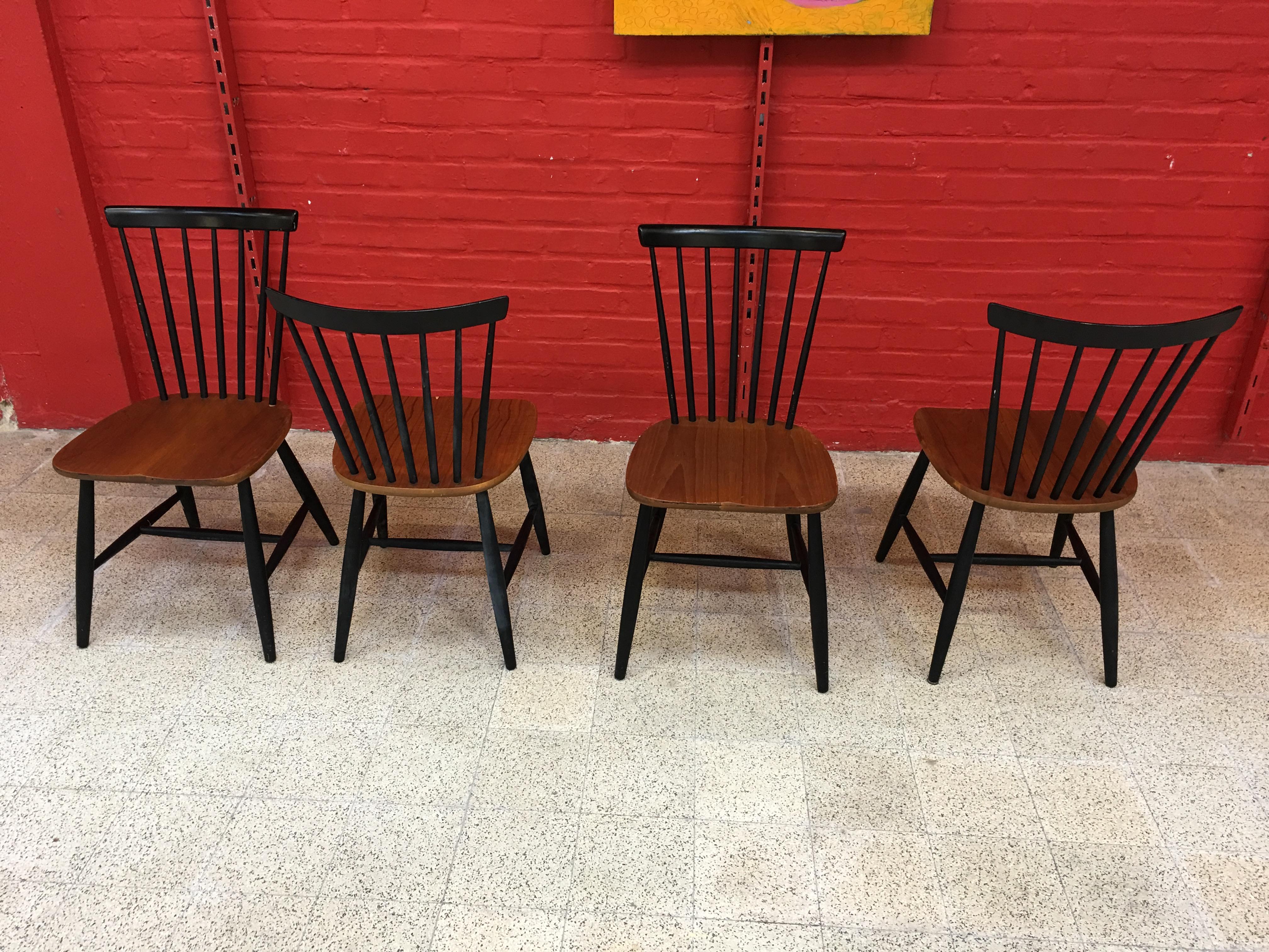 Swedish Set of 4 Vintage Scandinavian Chairs Hagafors Svensk Tillverkning For Sale