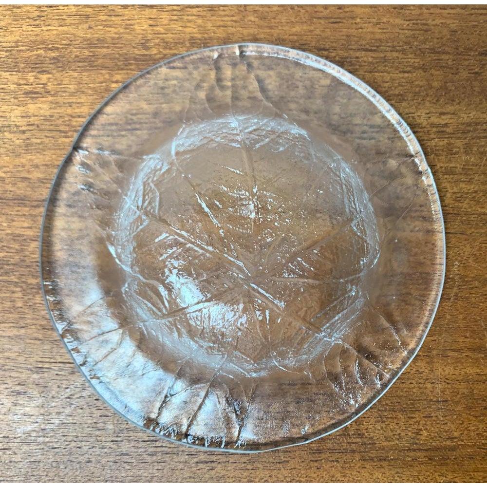 Satz von 4 schwedischen Glasschalen mit Blumendesign von Ann Wärff, 1970er Jahre im Zustand „Hervorragend“ im Angebot in Hamburg, DE