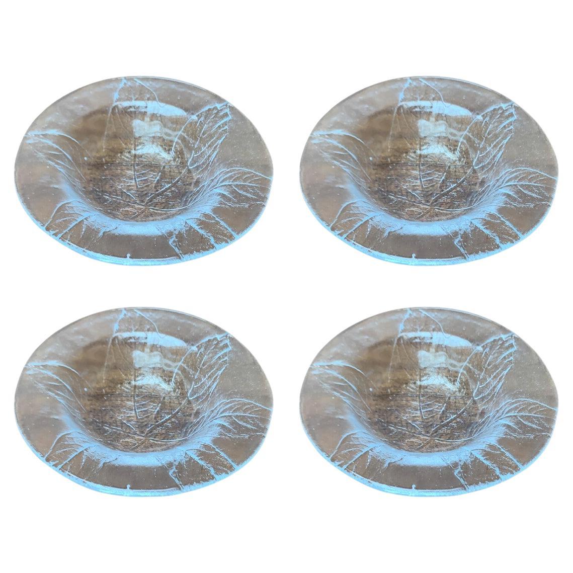 Satz von 4 schwedischen Glasschalen mit Blumendesign von Ann Wärff, 1970er Jahre im Angebot