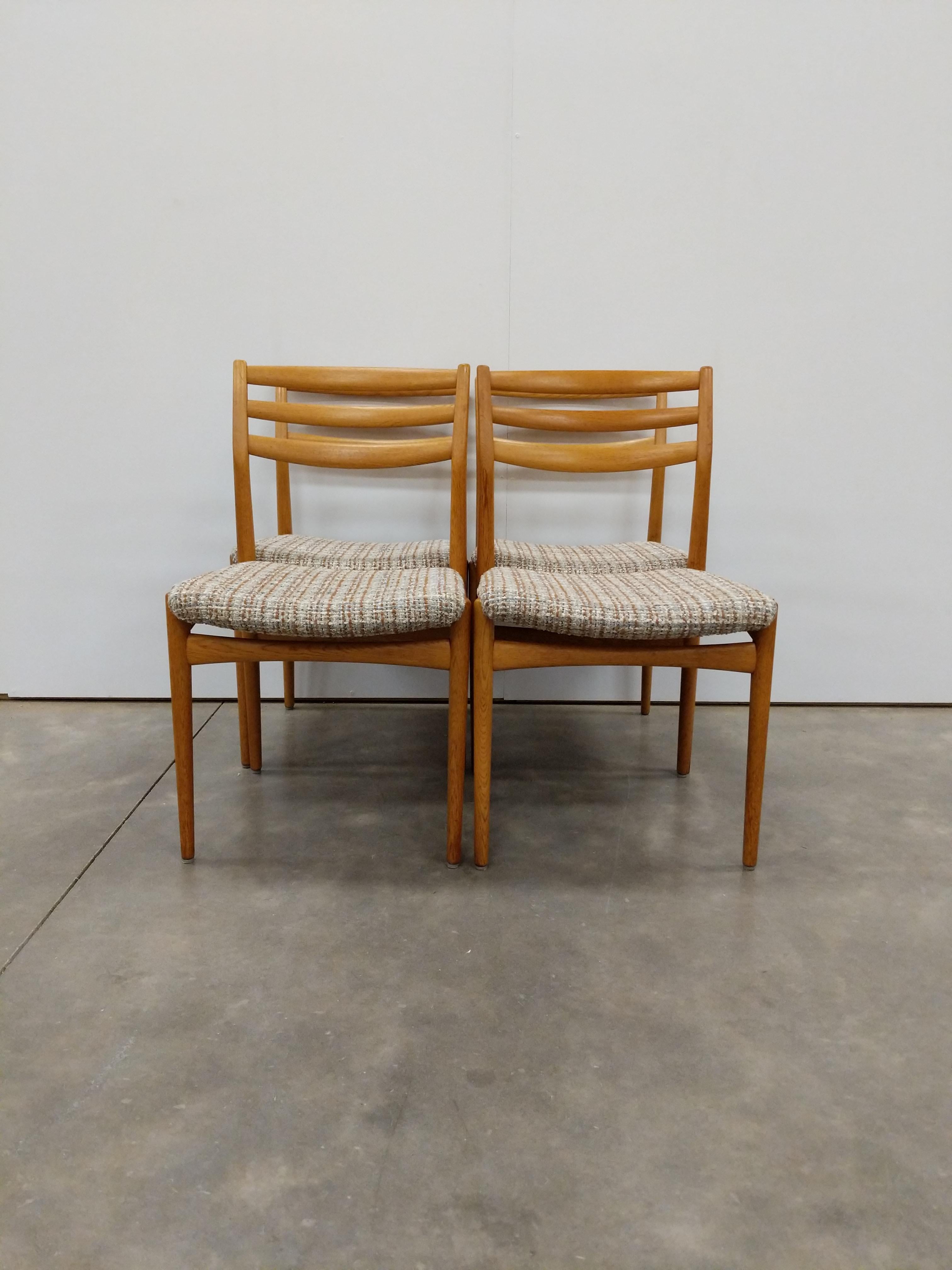 20th Century Set of 4 Vintage Swedish Modern Dining Chairs For Sale